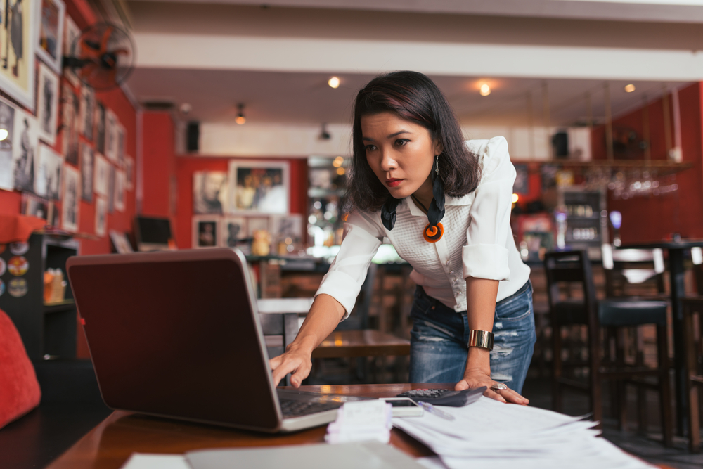 Business Owner Amex Business Platinum vs Amex Business Gold