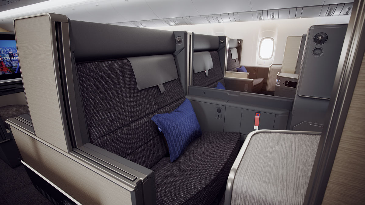 ANA New 777 The Room Business Class ANA New 777 The Room Business Class