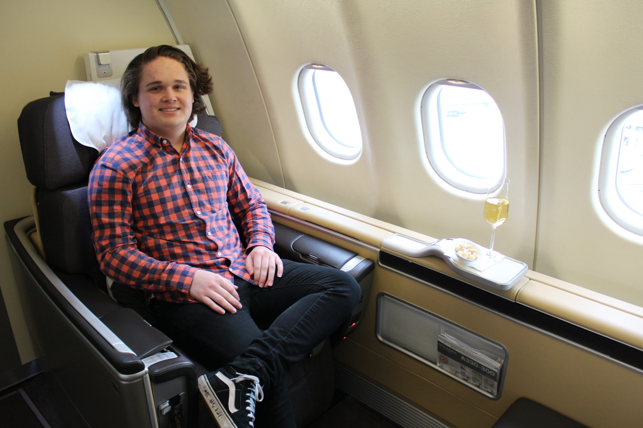 Lufthansa First Class - booked on points!