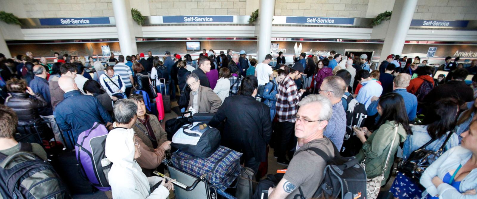 Crowded Airport Crowded Airport