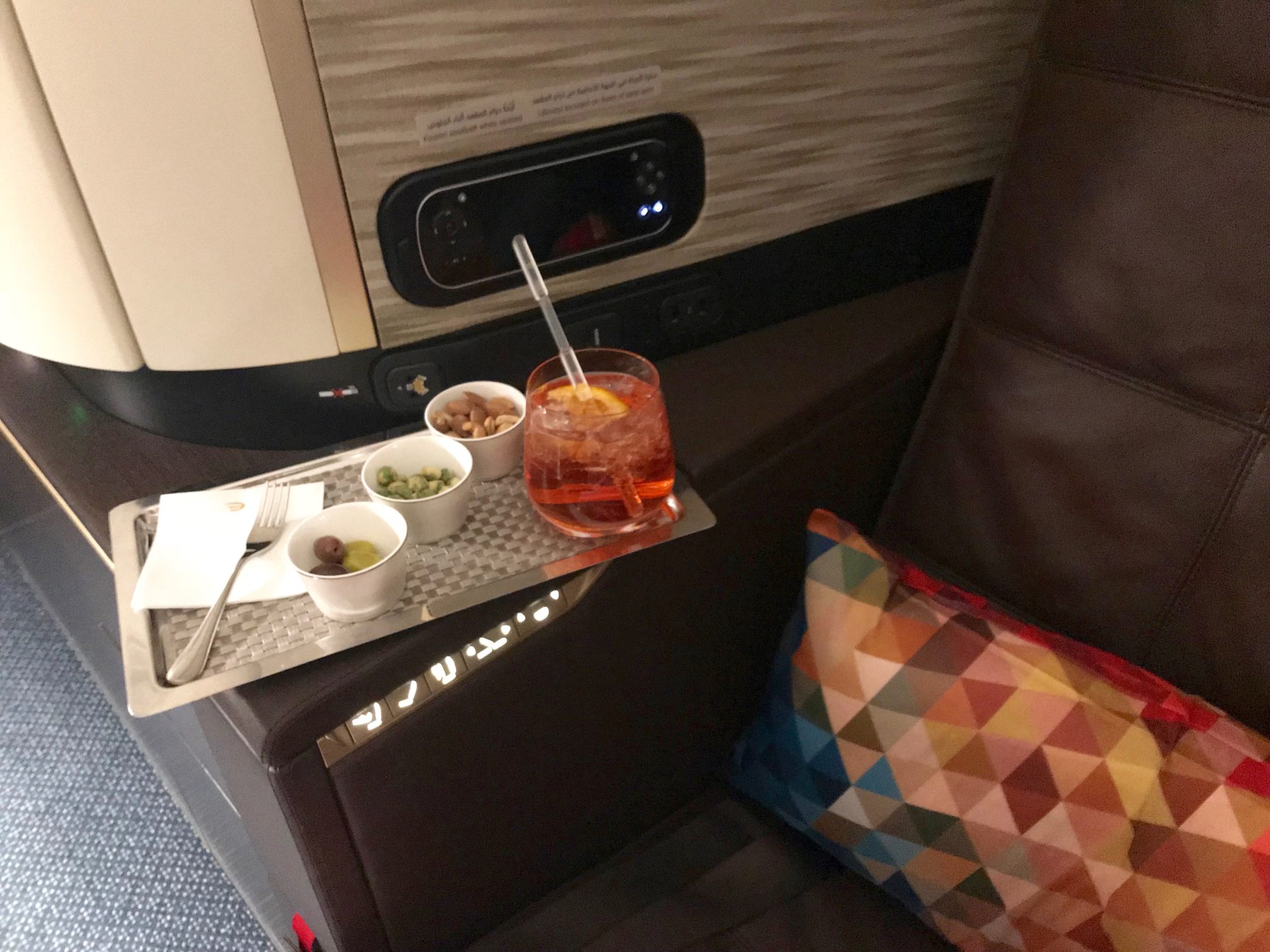 Etihad First Class Apartment - Pre Dinner Drink