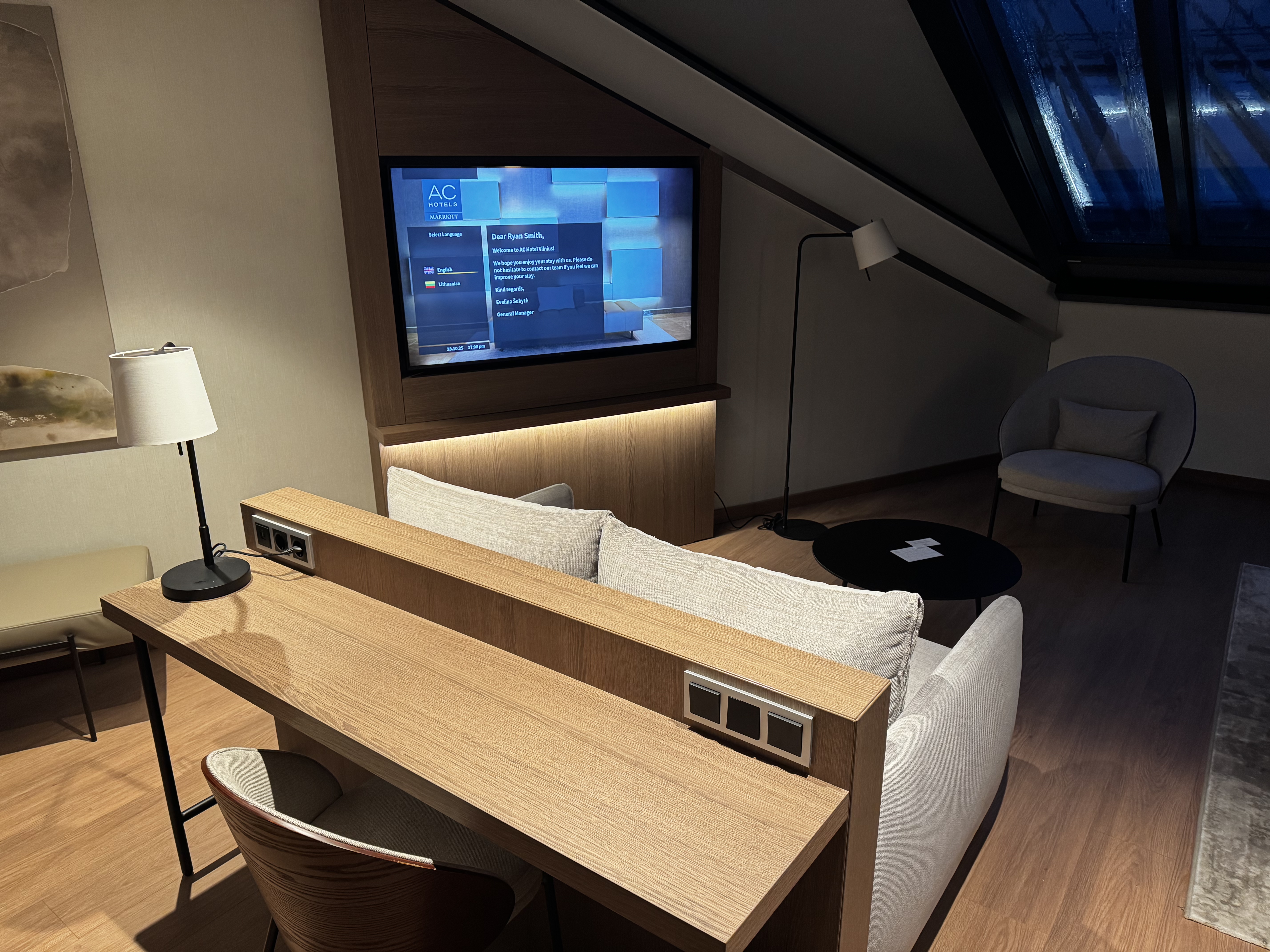 AC Hotel Vilnius Attic Junior Suite desk tv