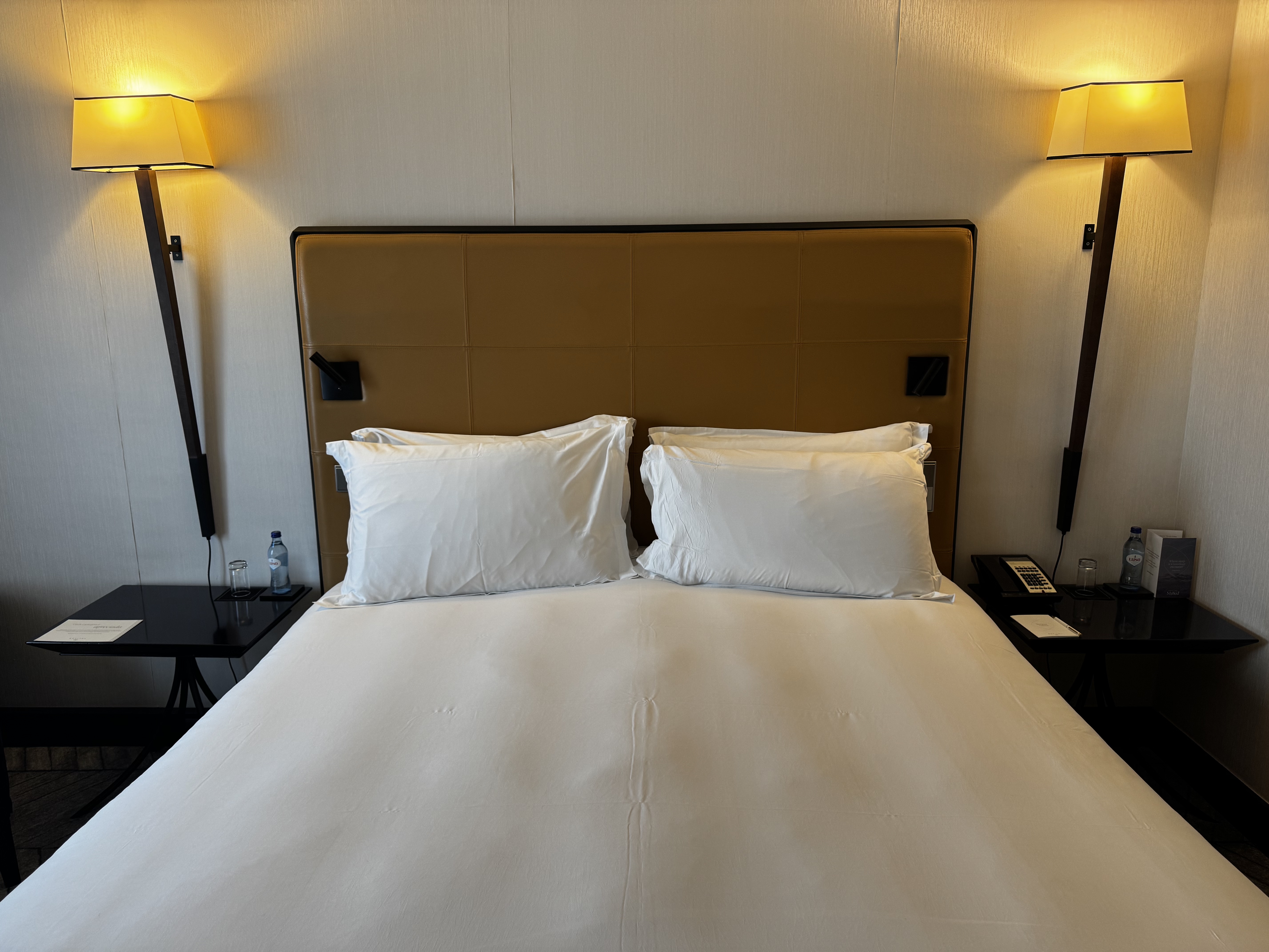 Accor Sofitel Lisbon Liberdade Luxury Room bedroom bed