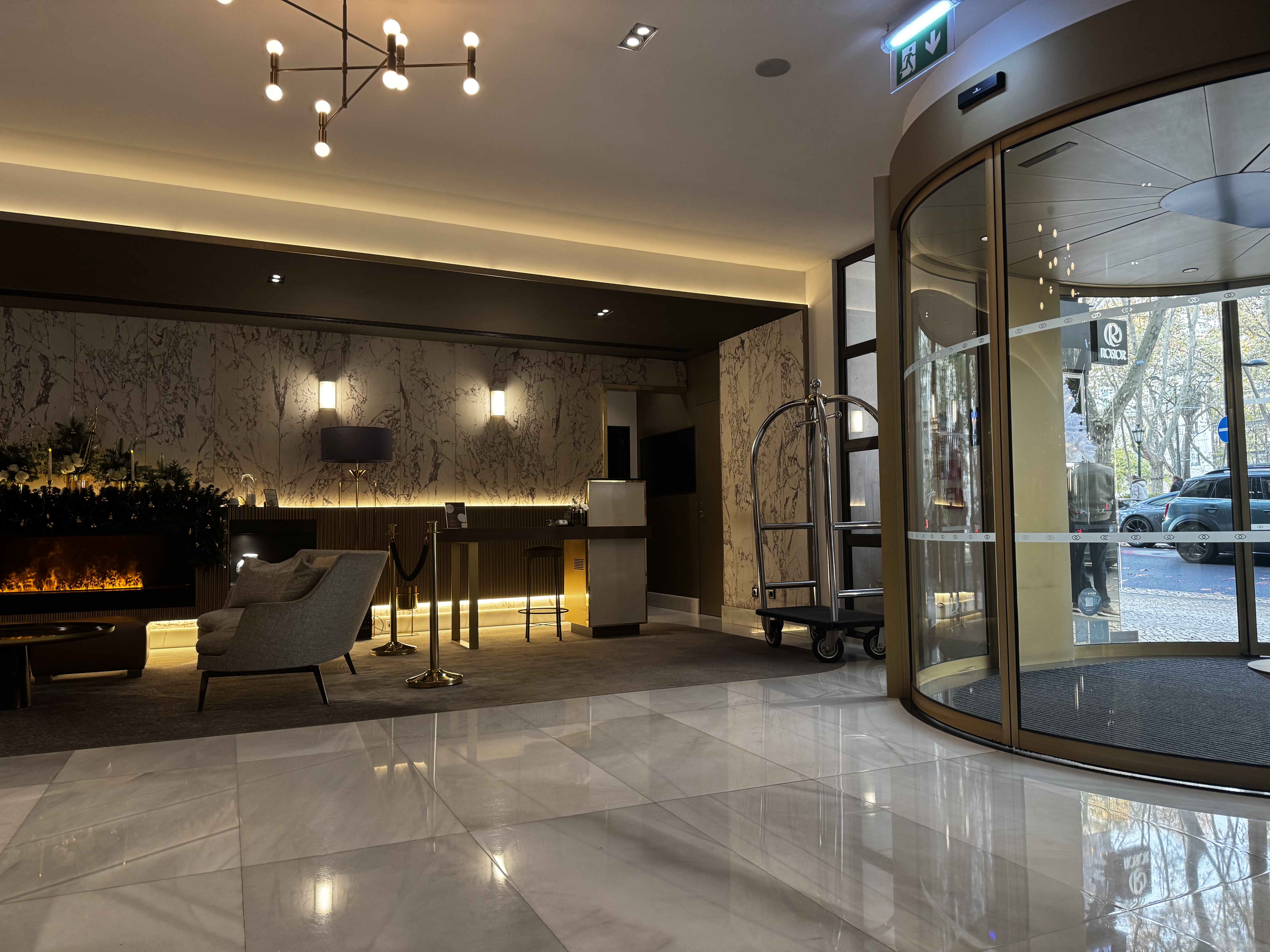 Accor Sofitel Lisbon Liberdade lobby entrance
