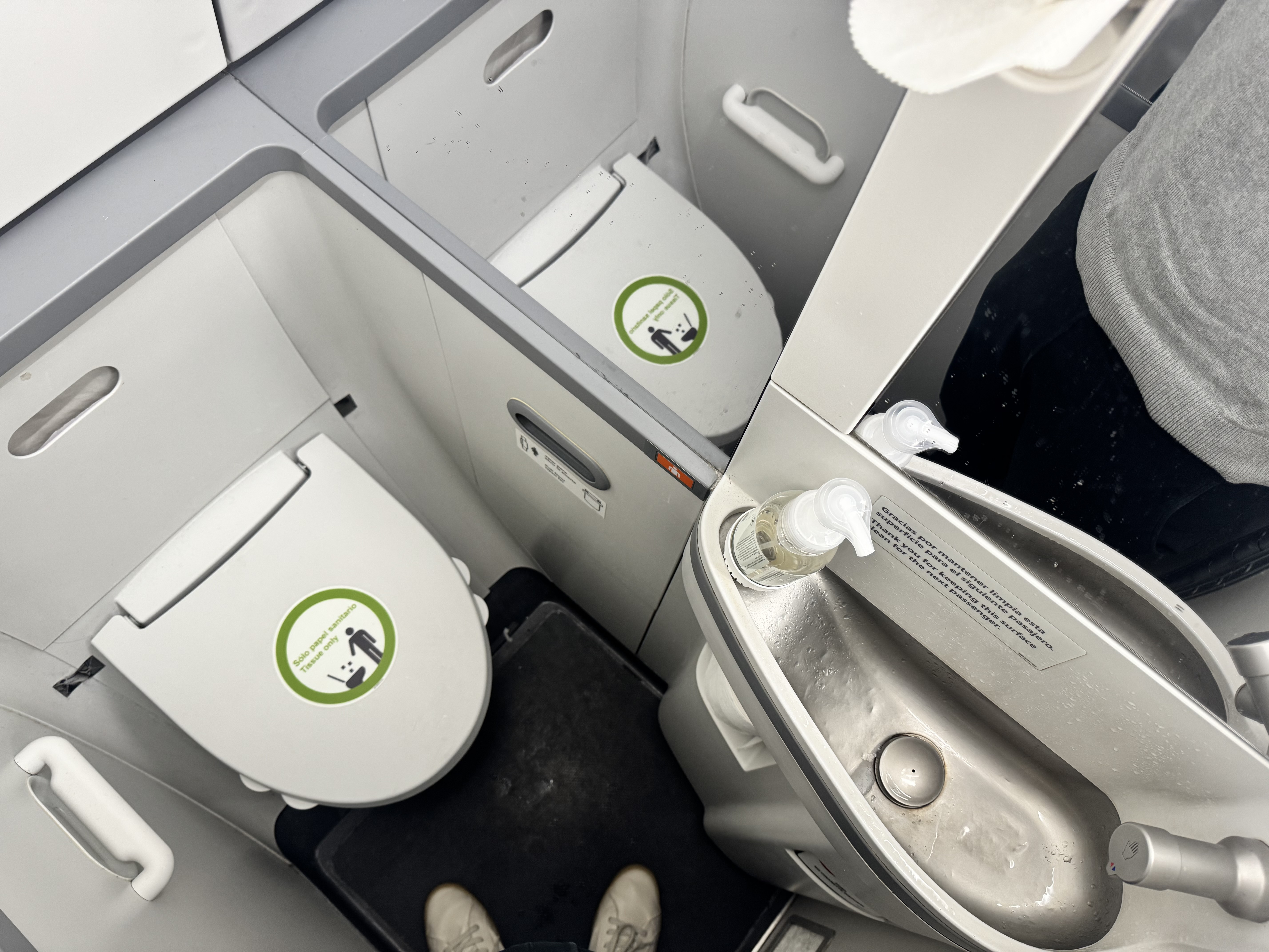 Aeromexico B7378MAX Lavatory Aeromexico B7378MAX Lavatory