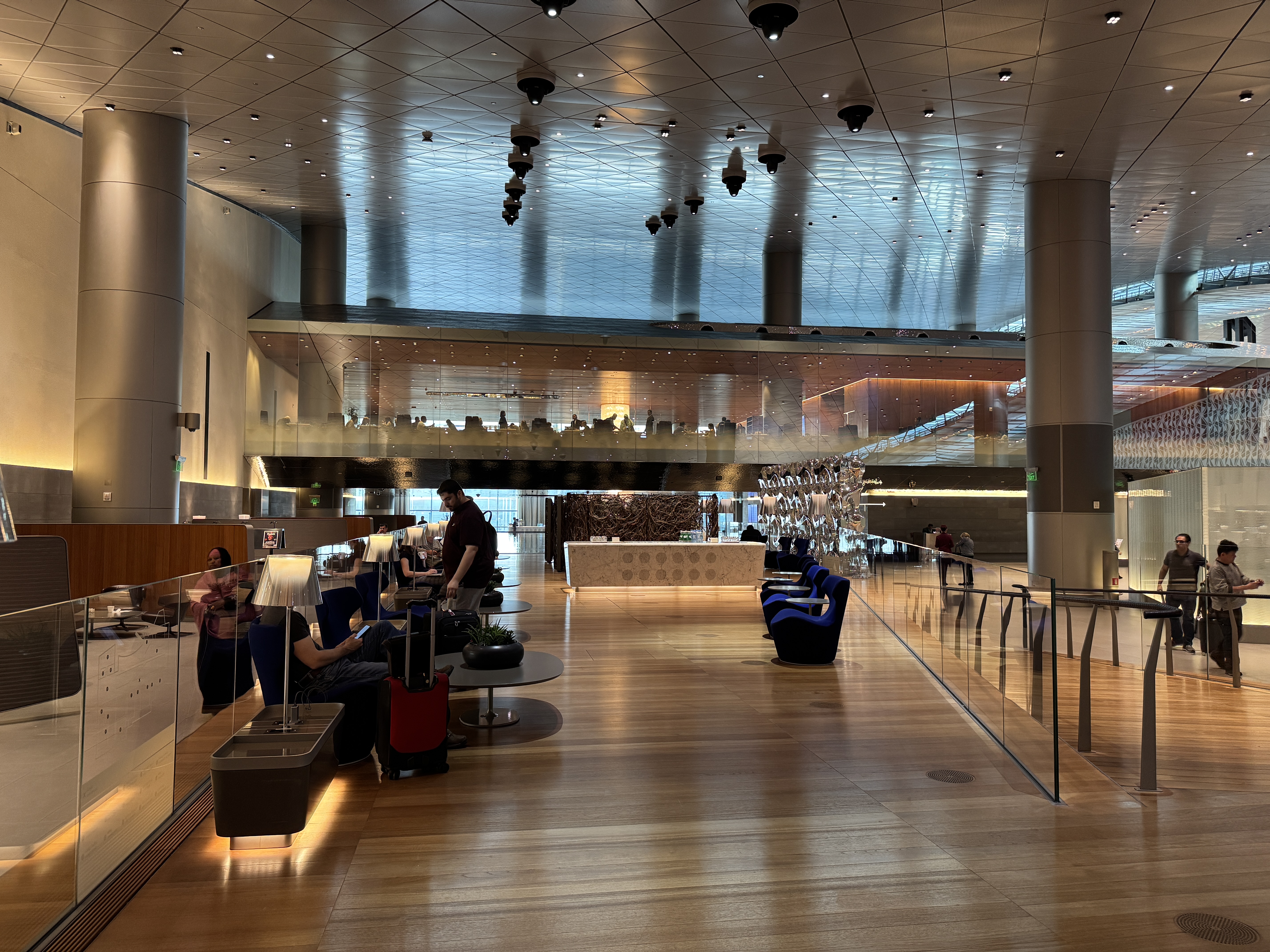 Al Mourjan Lounge DOH central seating near ramp