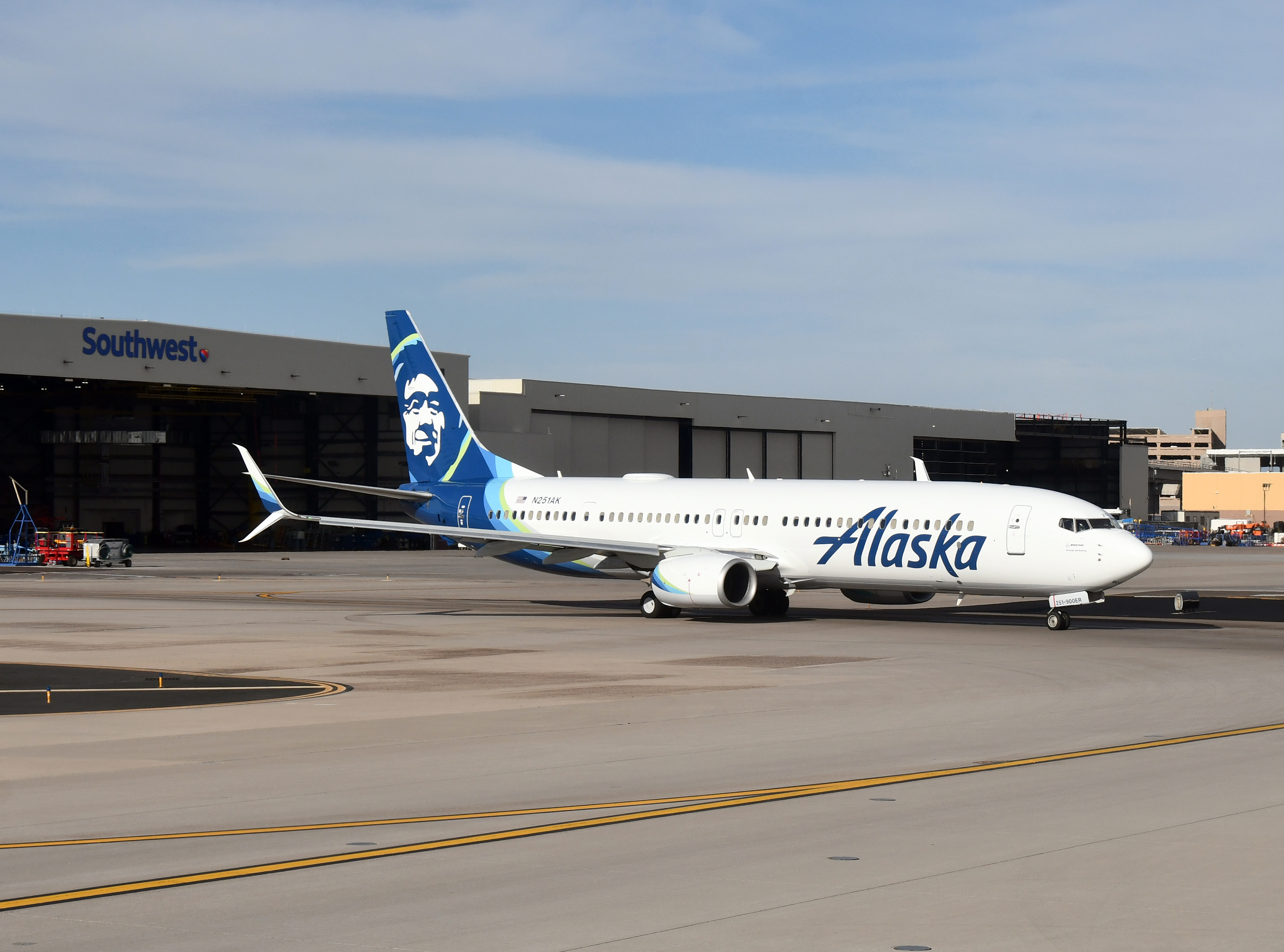 Alaska Airlines 737 900ER Southwest PHX Alaska Airlines 737 900ER Southwest PHX