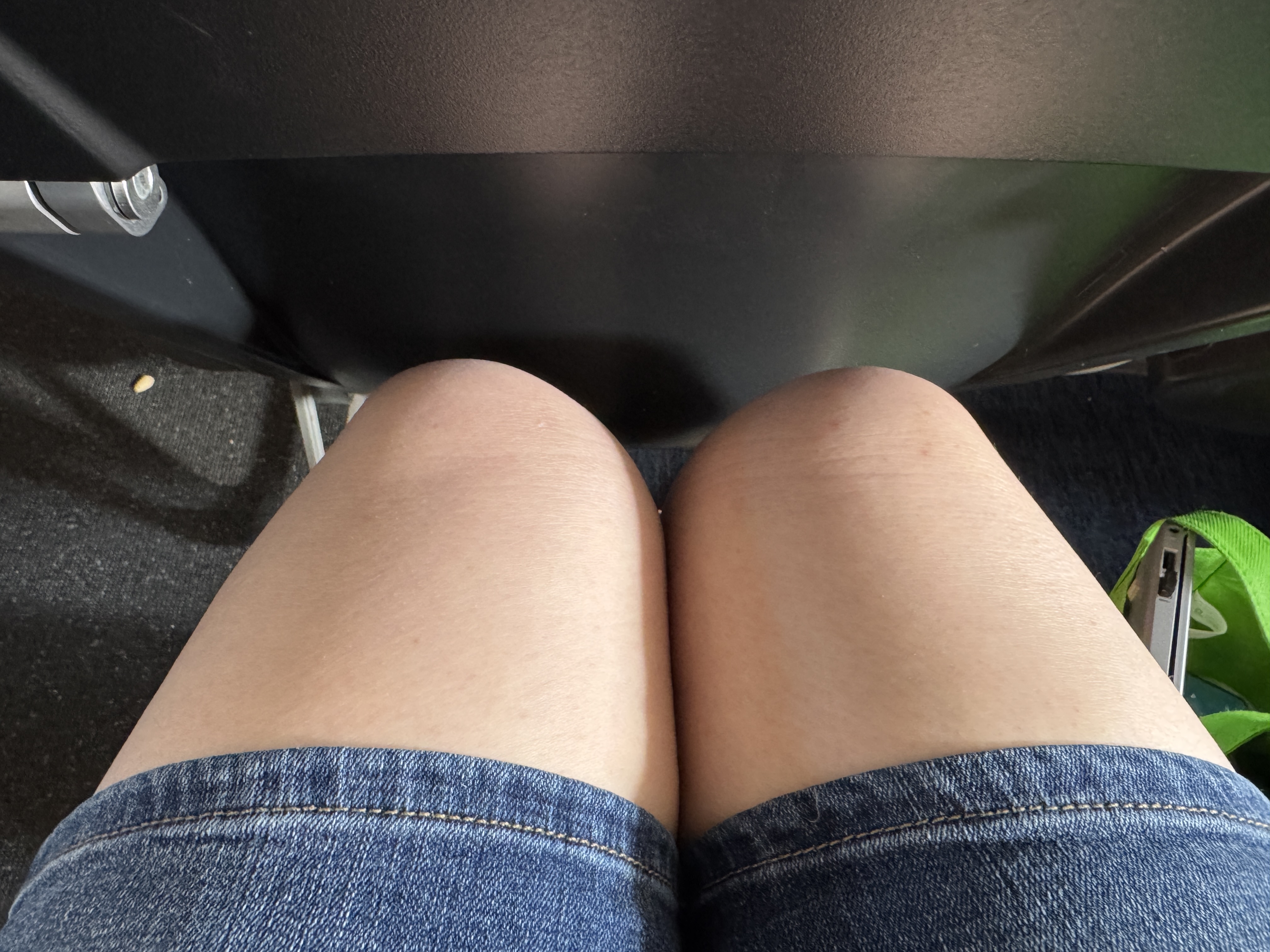 Allegiant A320 AVL HOU legroom