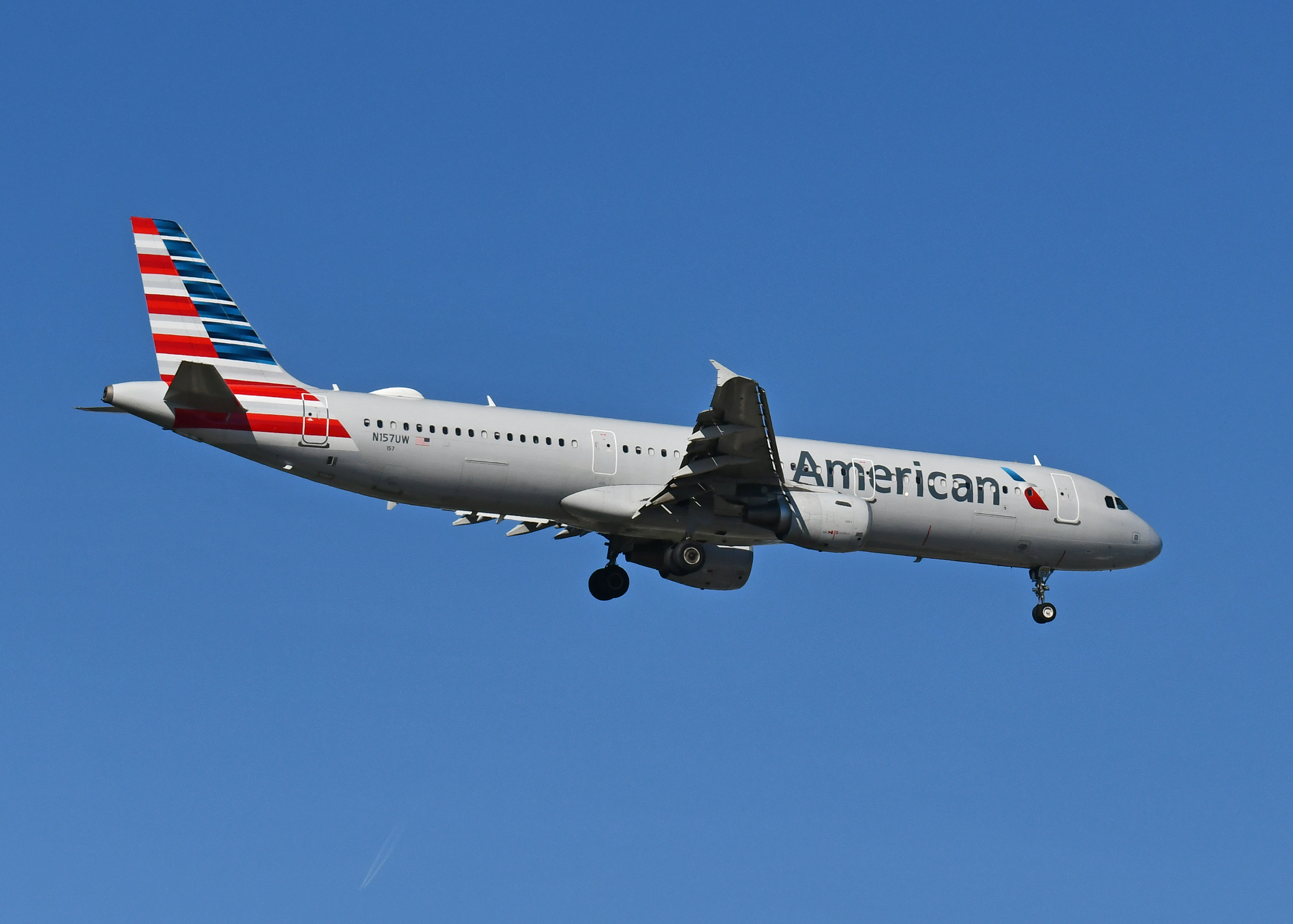 American Airlines A321 Landing 2 American Airlines A321 Landing 2