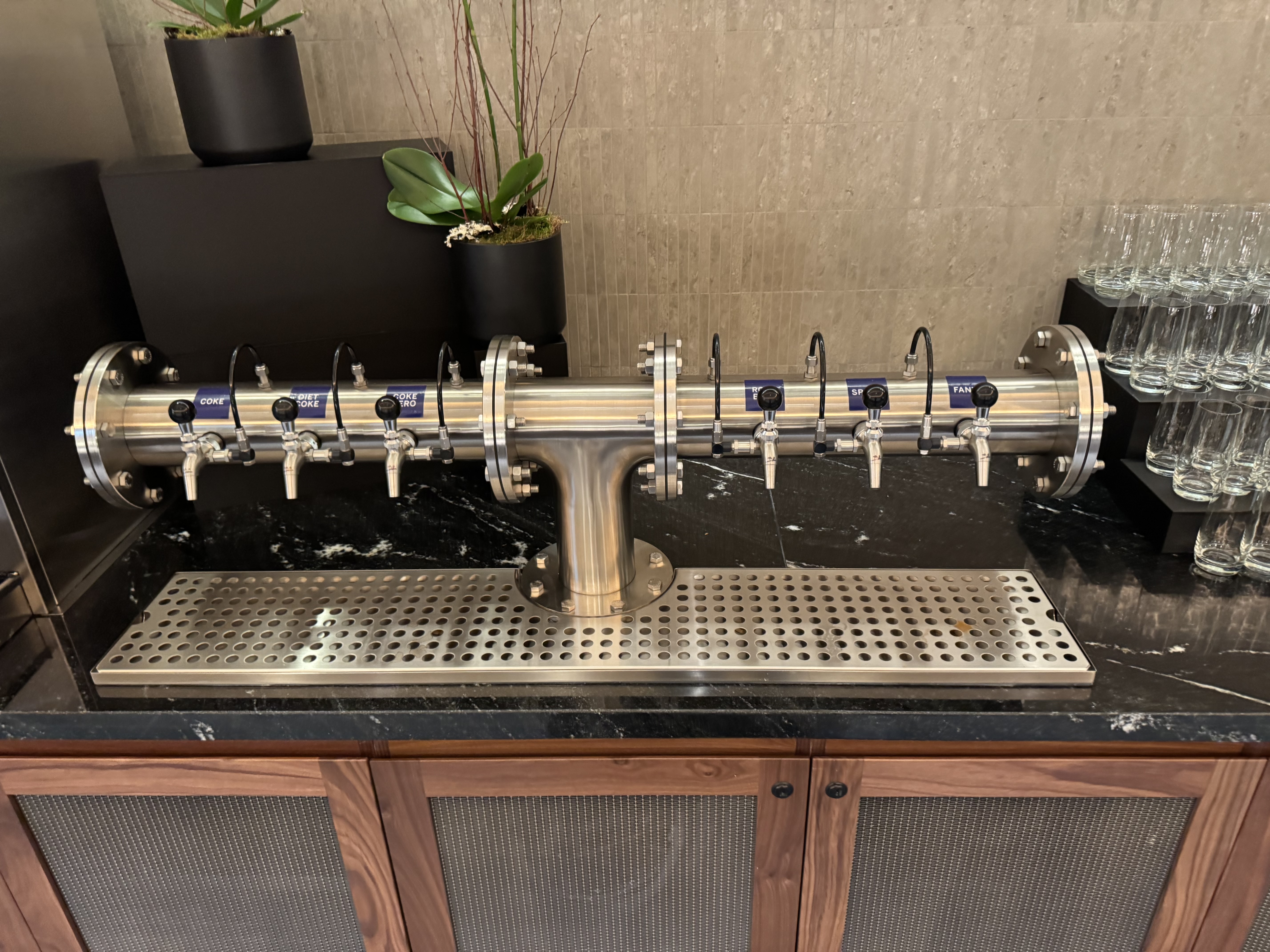 Amex Centurion Lounge SLC Soda