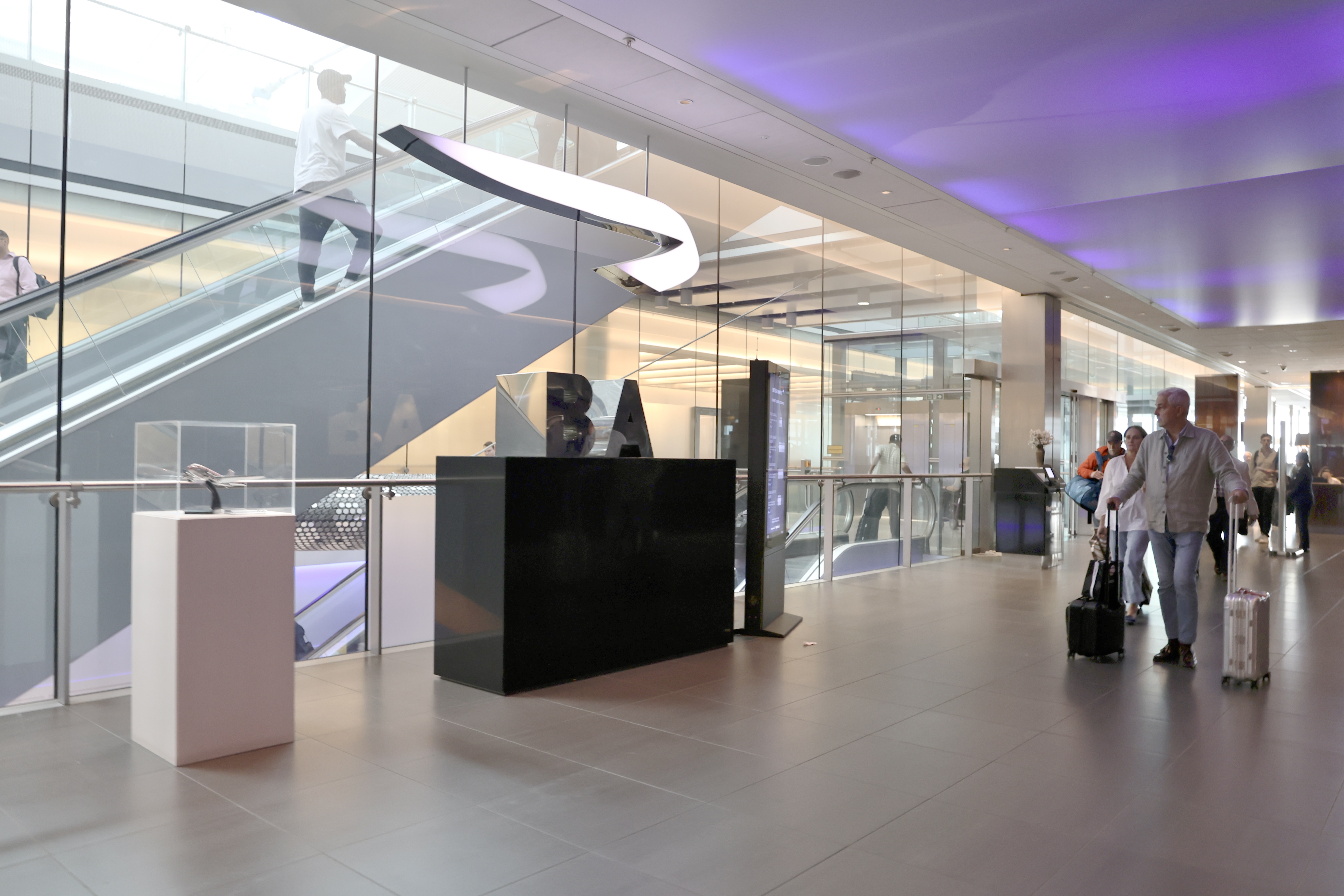 British Airways Lounge Branding LHR Upgraded Points LLC 3