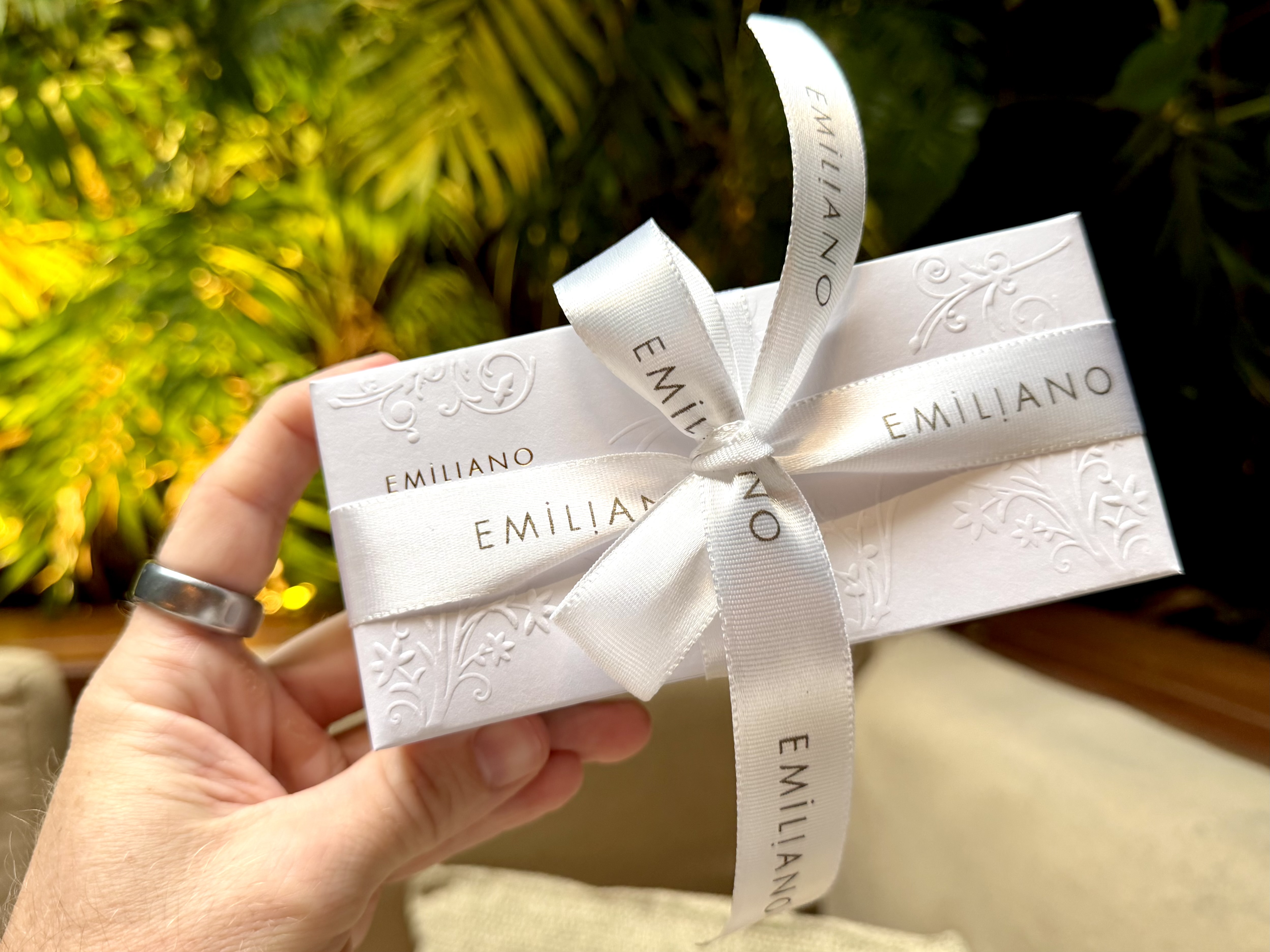 Emiliano Rio surprise gift