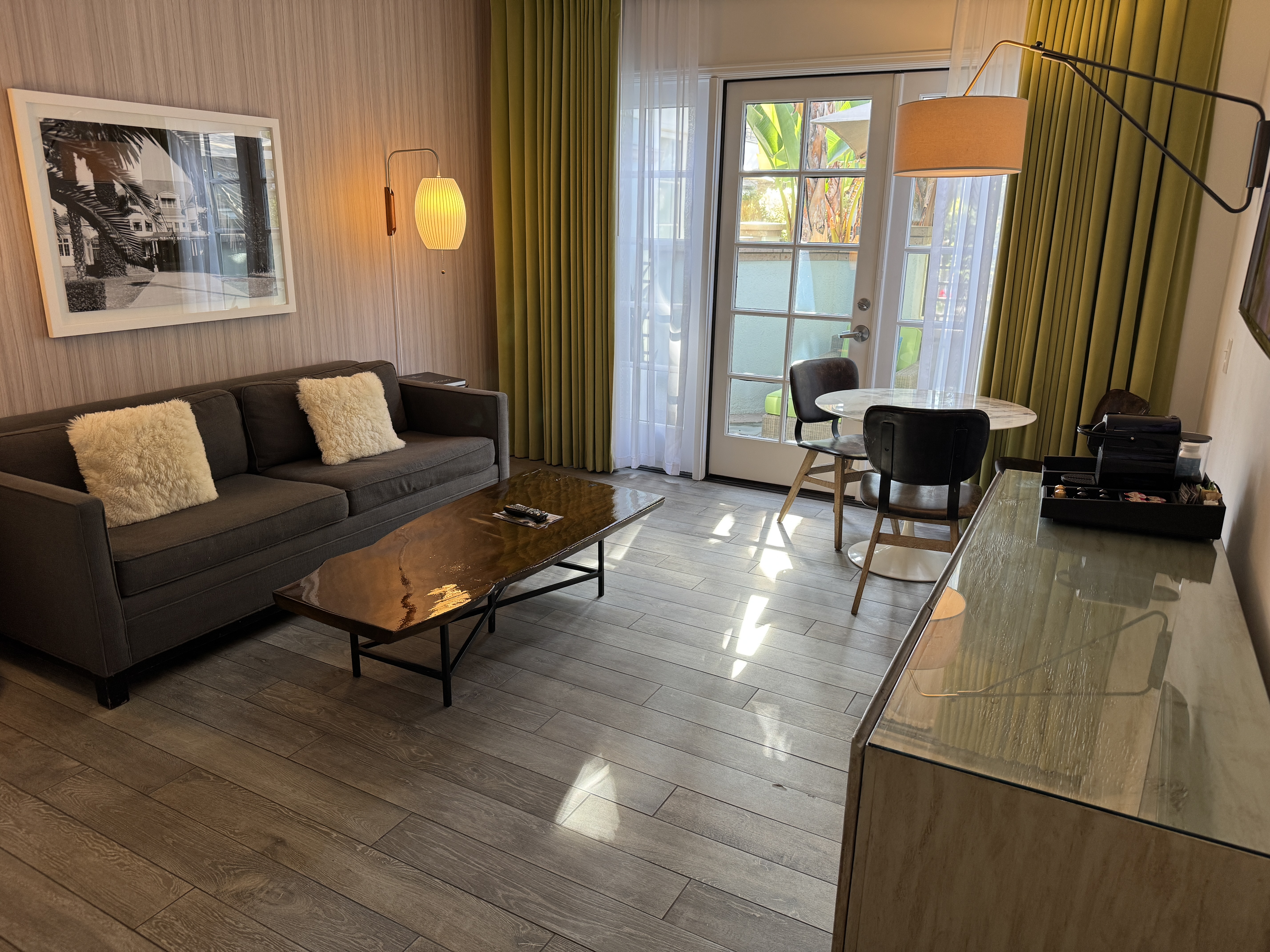 Fairmont Miramar Bi Level Bungalow Suite living room