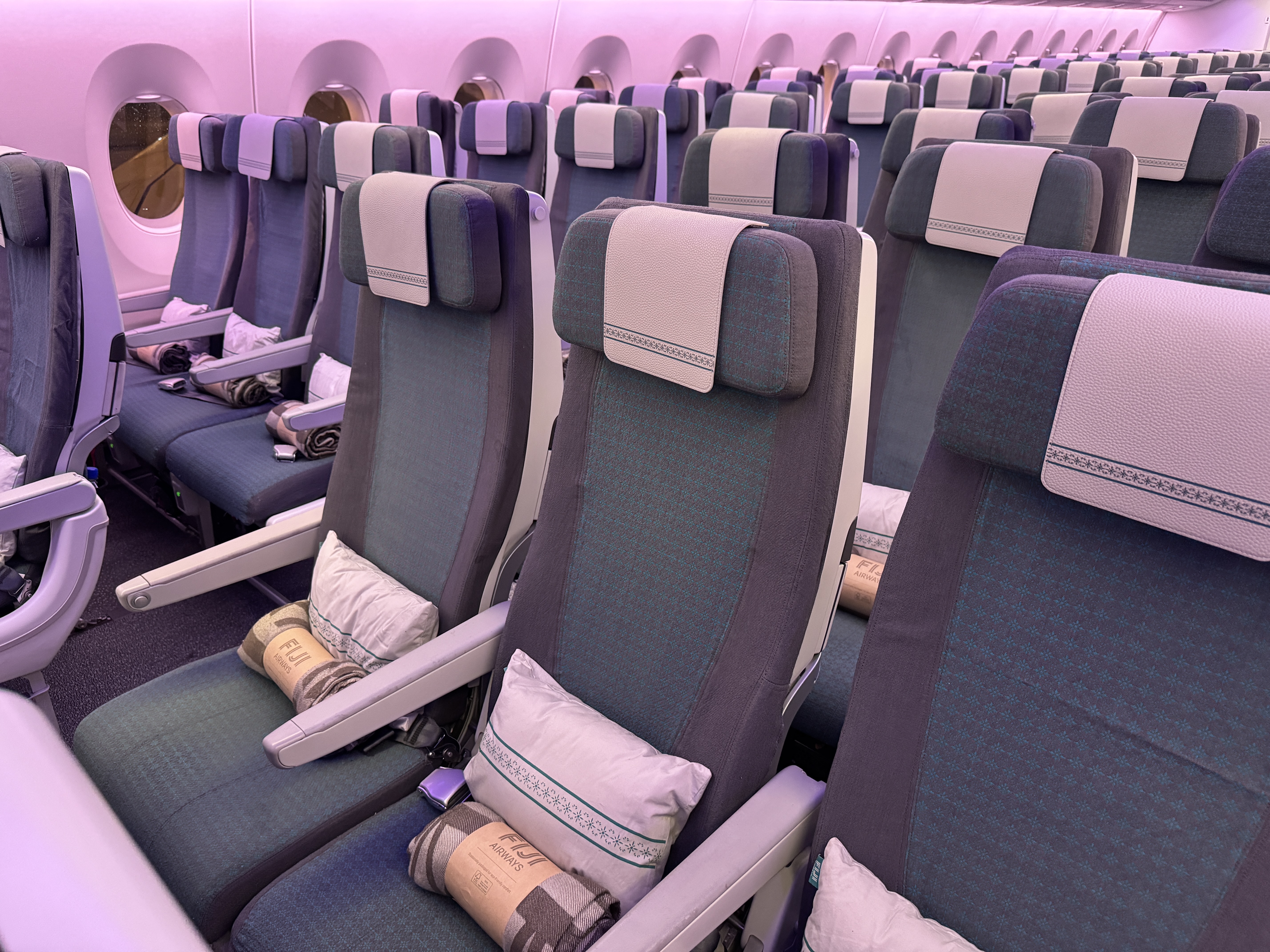 Fiji Airways A350 900 economy cabin NAN LAX