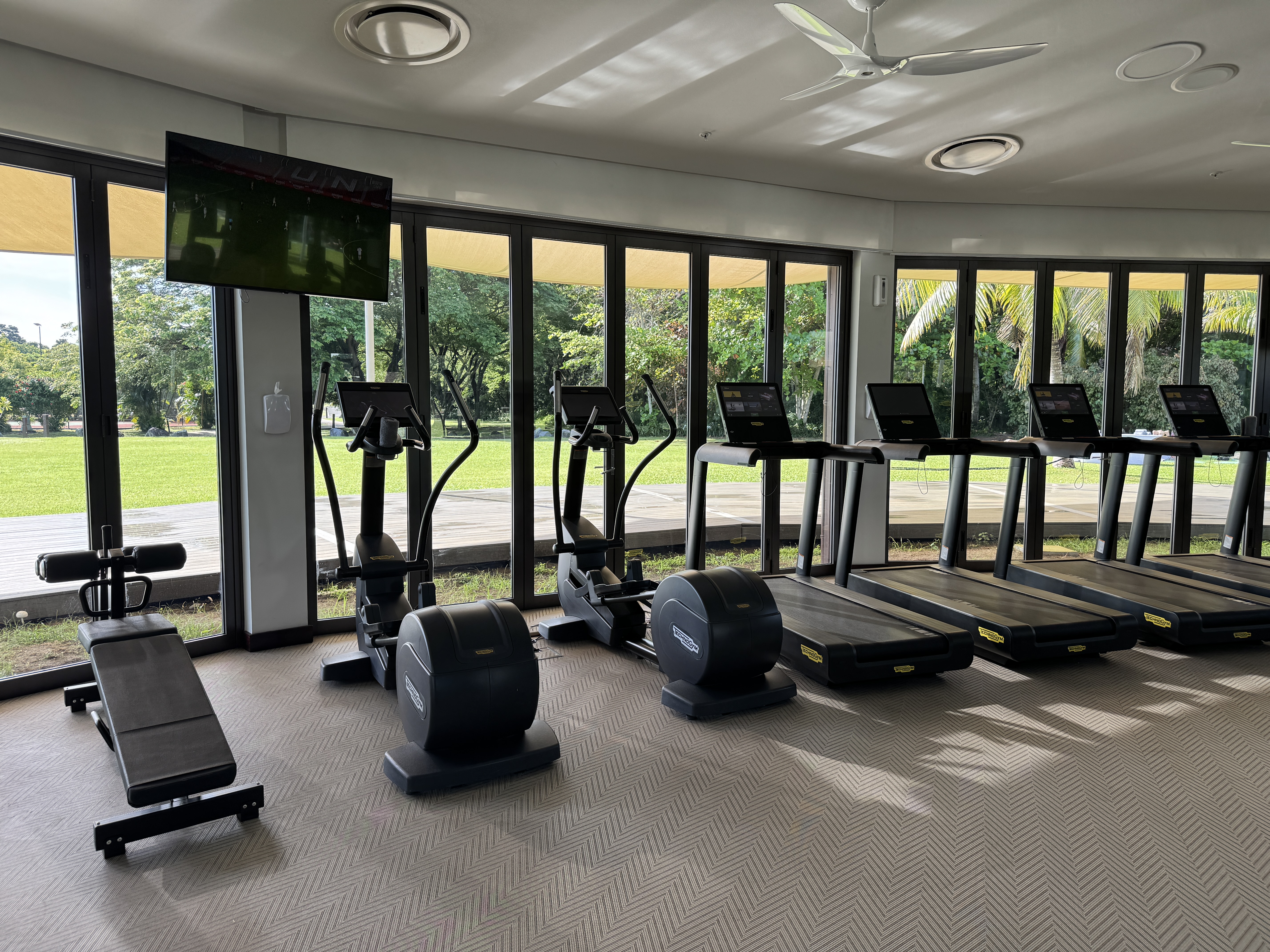 Fiji Marriott Resort Momi Bay fitness center