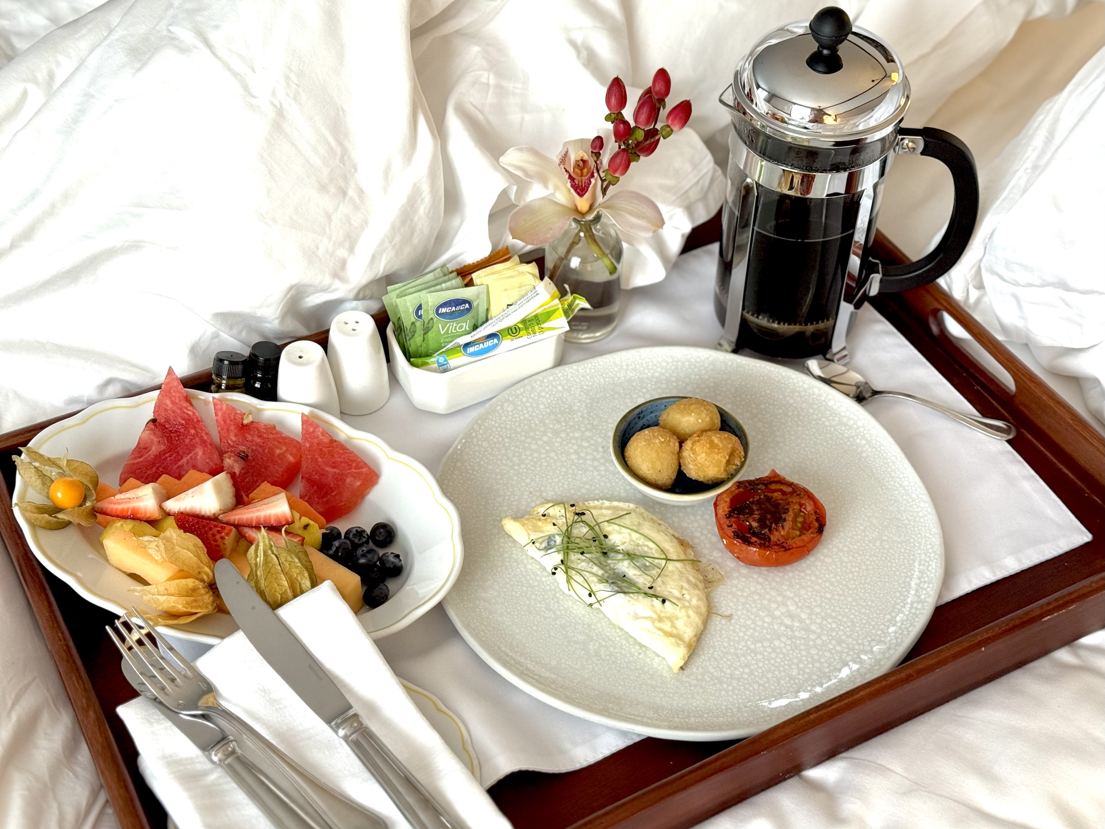 Four Seasons Casa Medina Bogota breakfast in bed Four Seasons Casa Medina Bogota breakfast in bed
