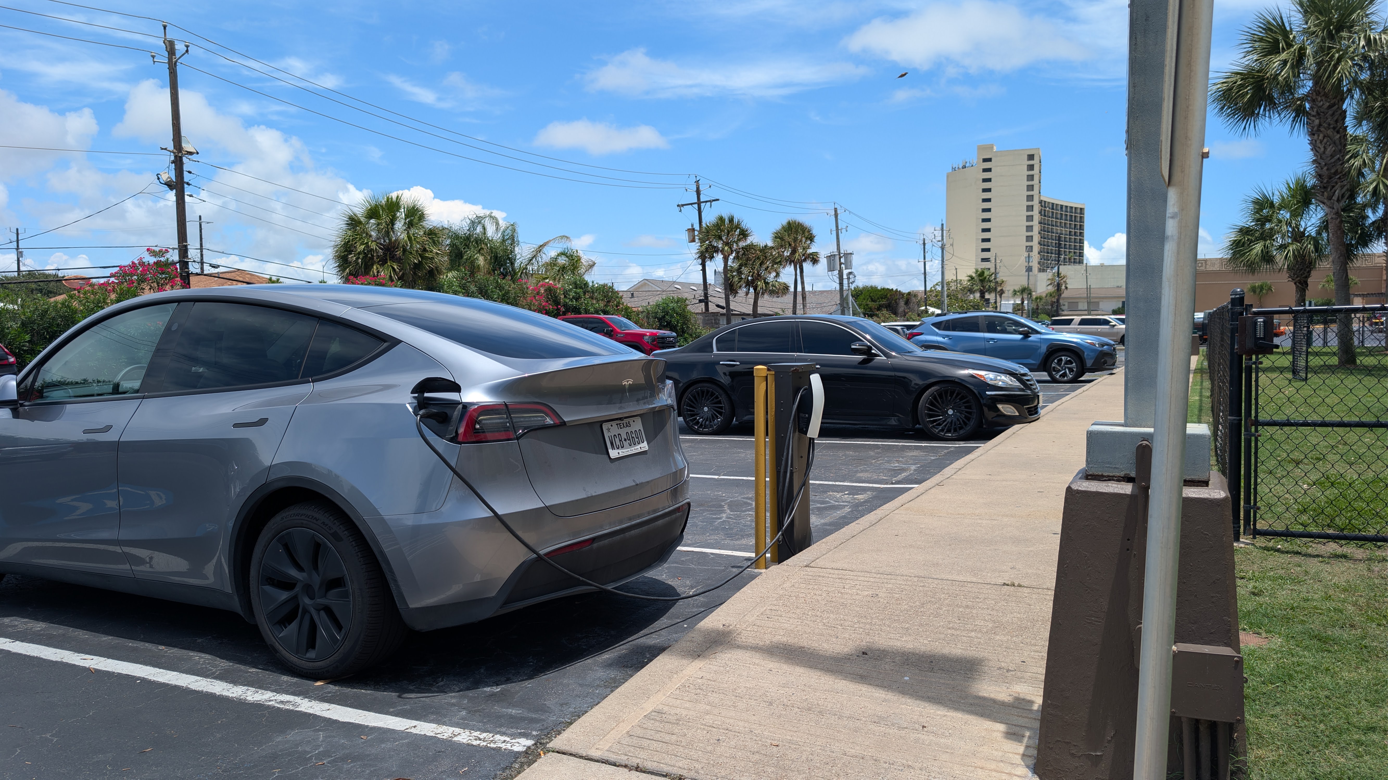 Hilton Galveston Island Resort EV charging Hilton Galveston Island Resort EV charging