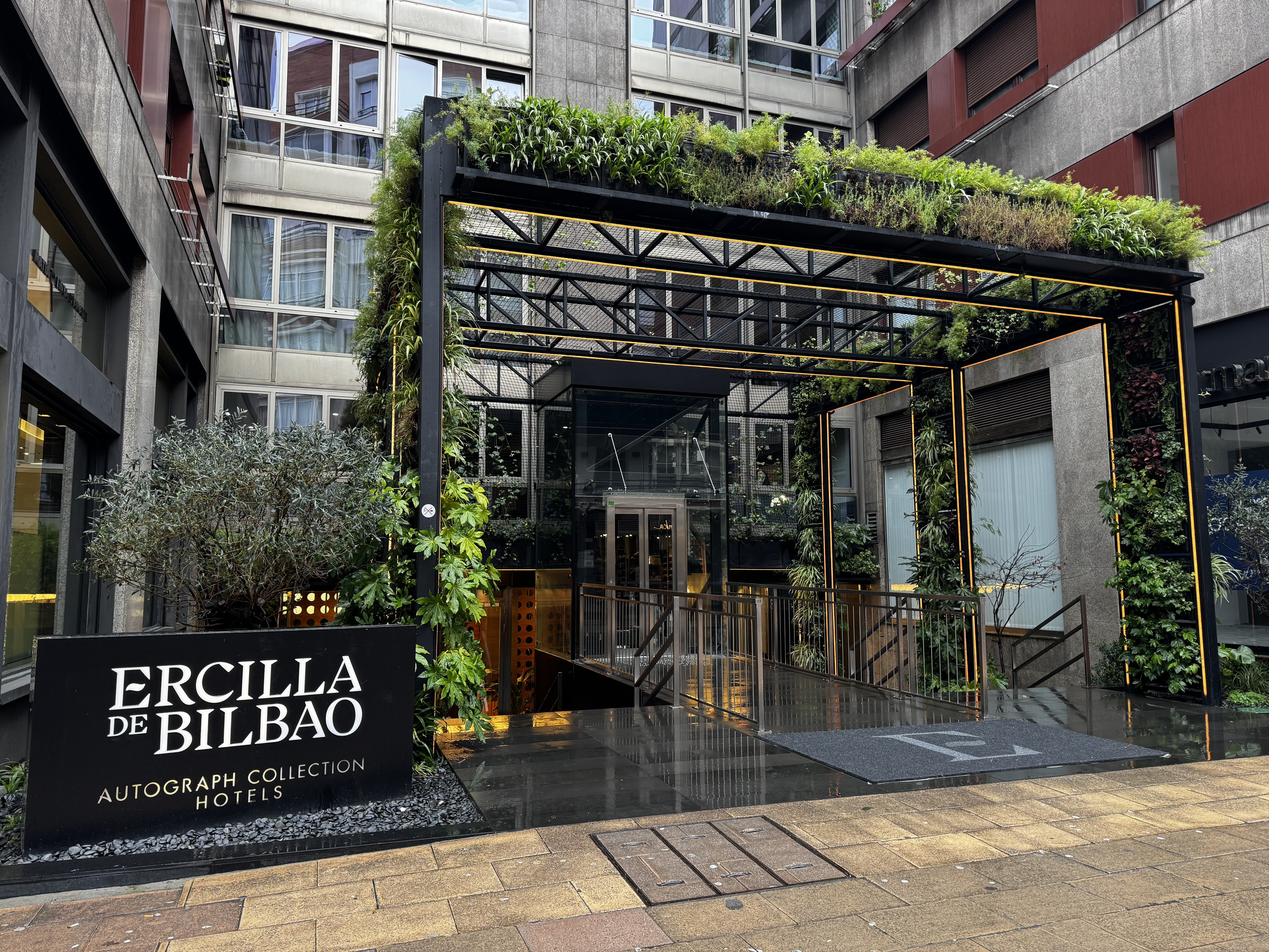 Hotel Ercilla de Bilbao Marriott Autograph Hotel Exterior Sign