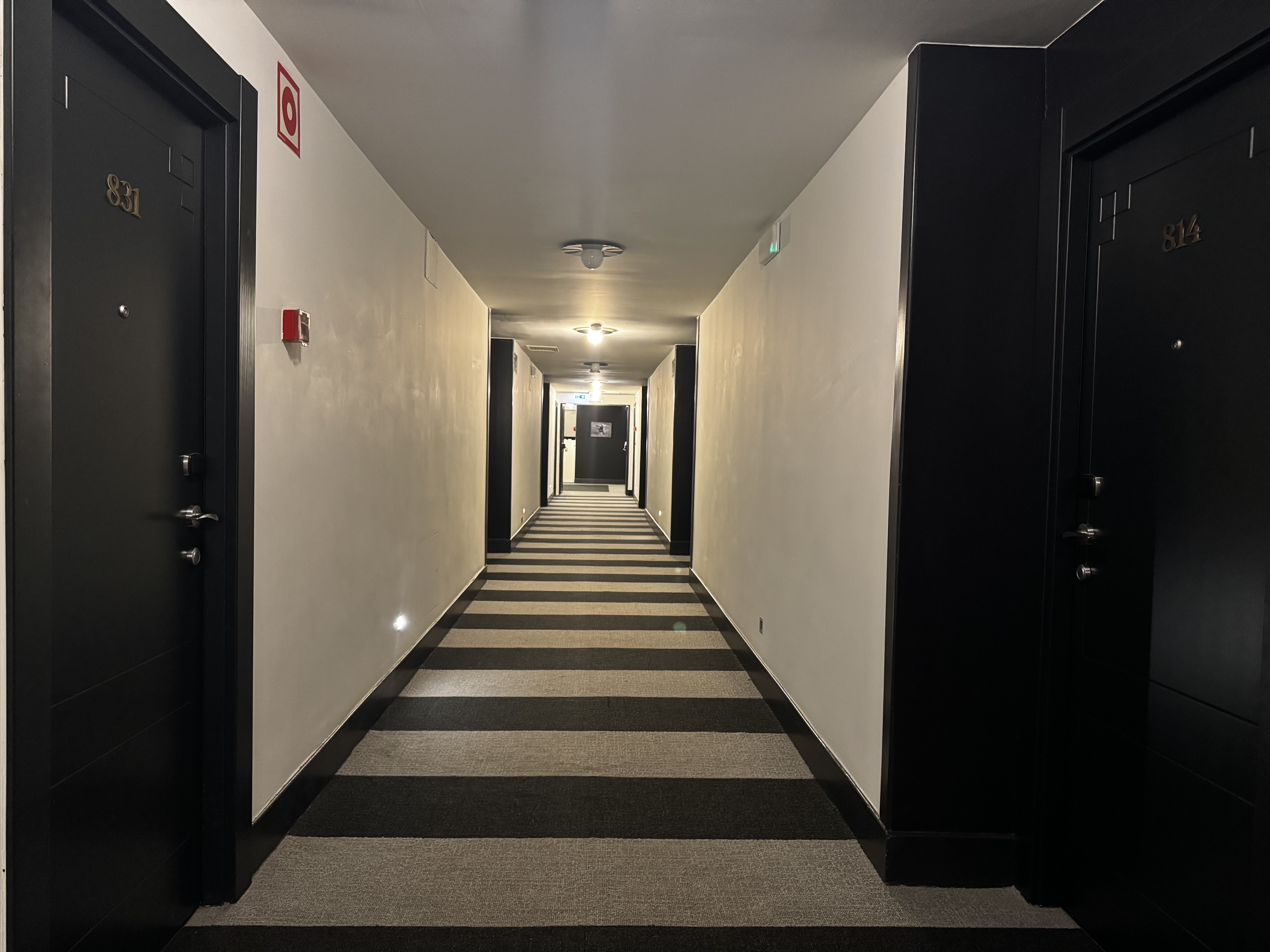 Hotel Ercilla de Bilbao Marriott Autograph Hotel Hallway