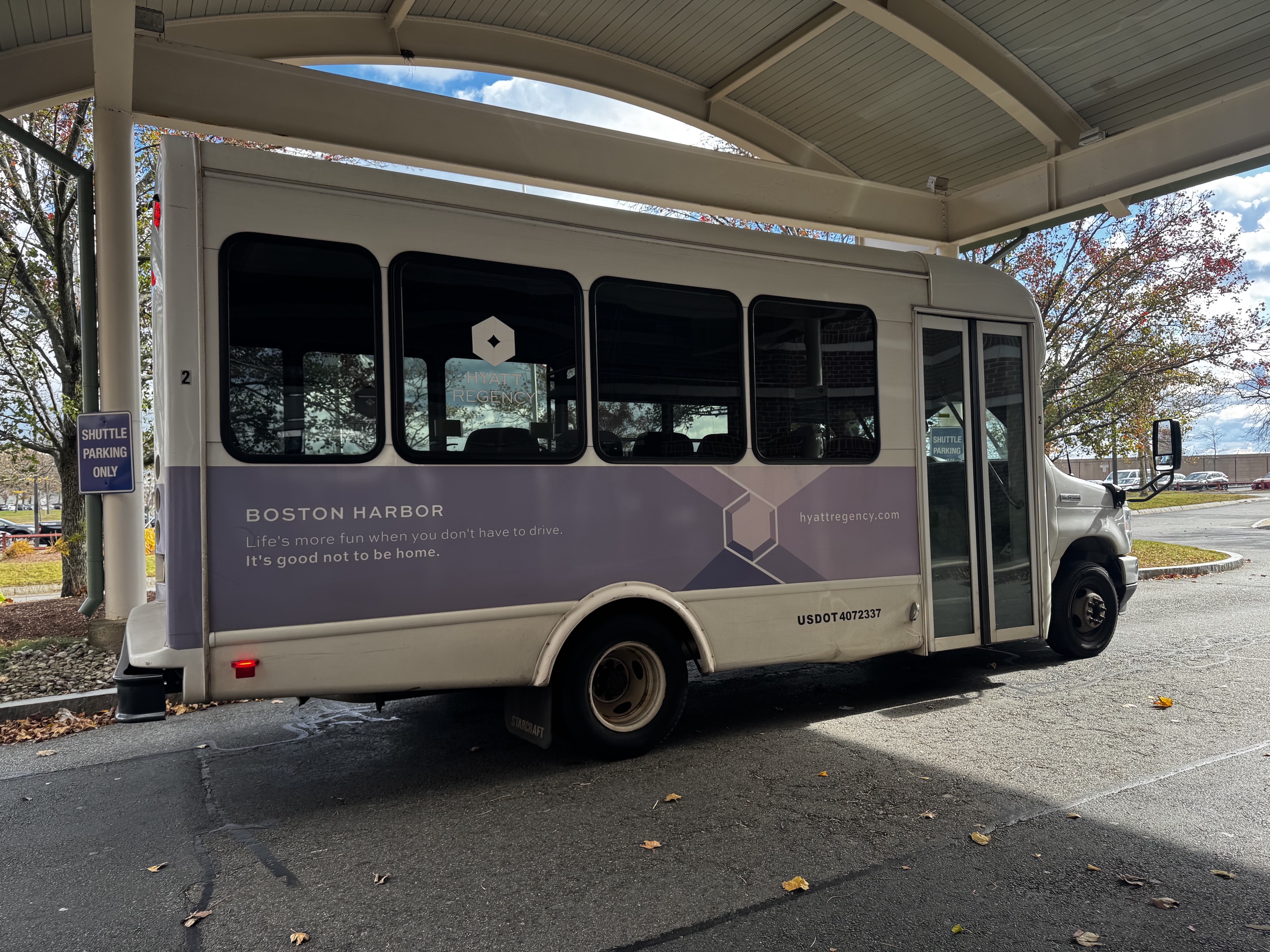 Hyatt Regency Boston Harbor shuttle Hyatt Regency Boston Harbor shuttle