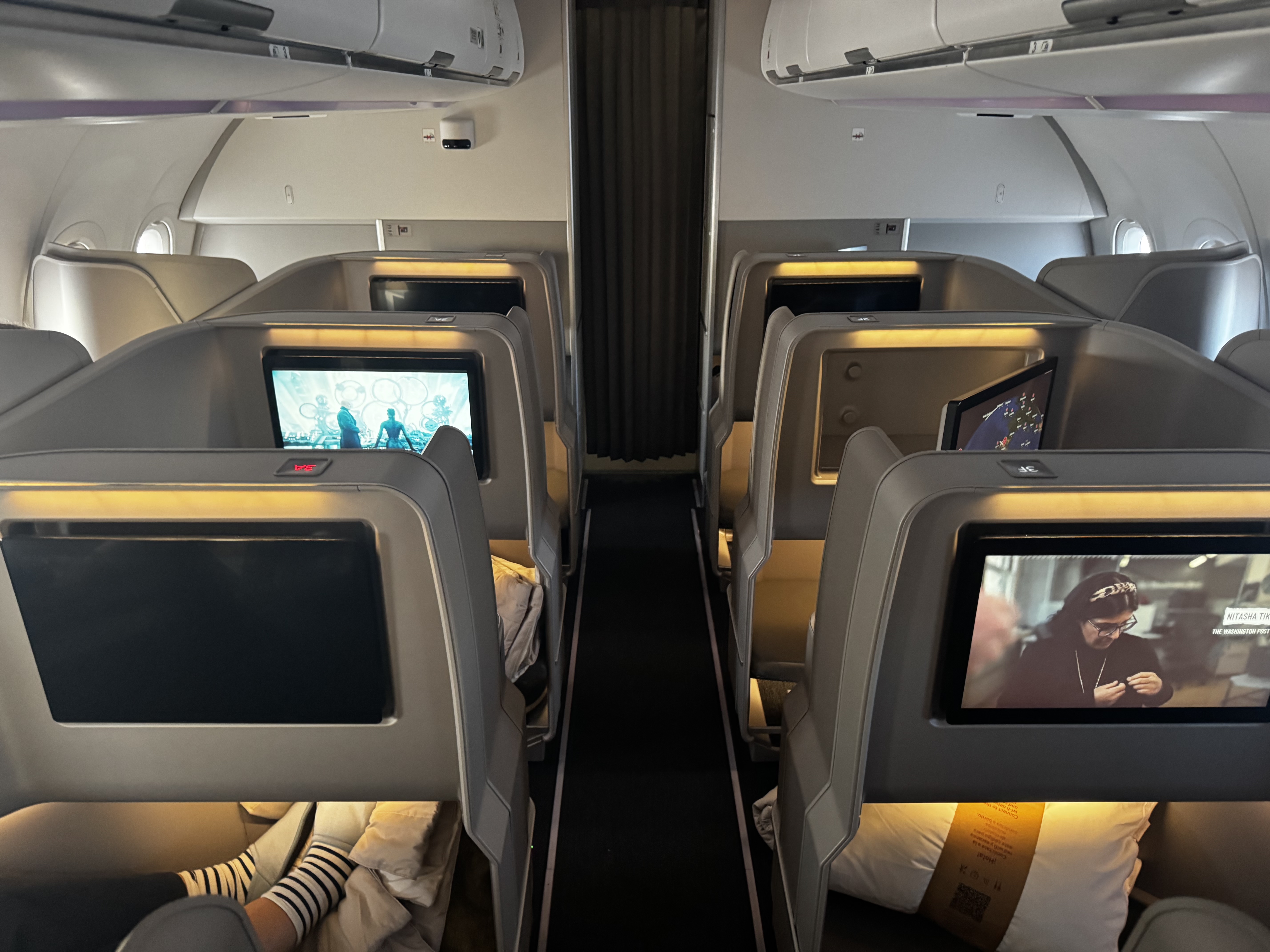 Iberia A321XLR MAD BOS business view aisle