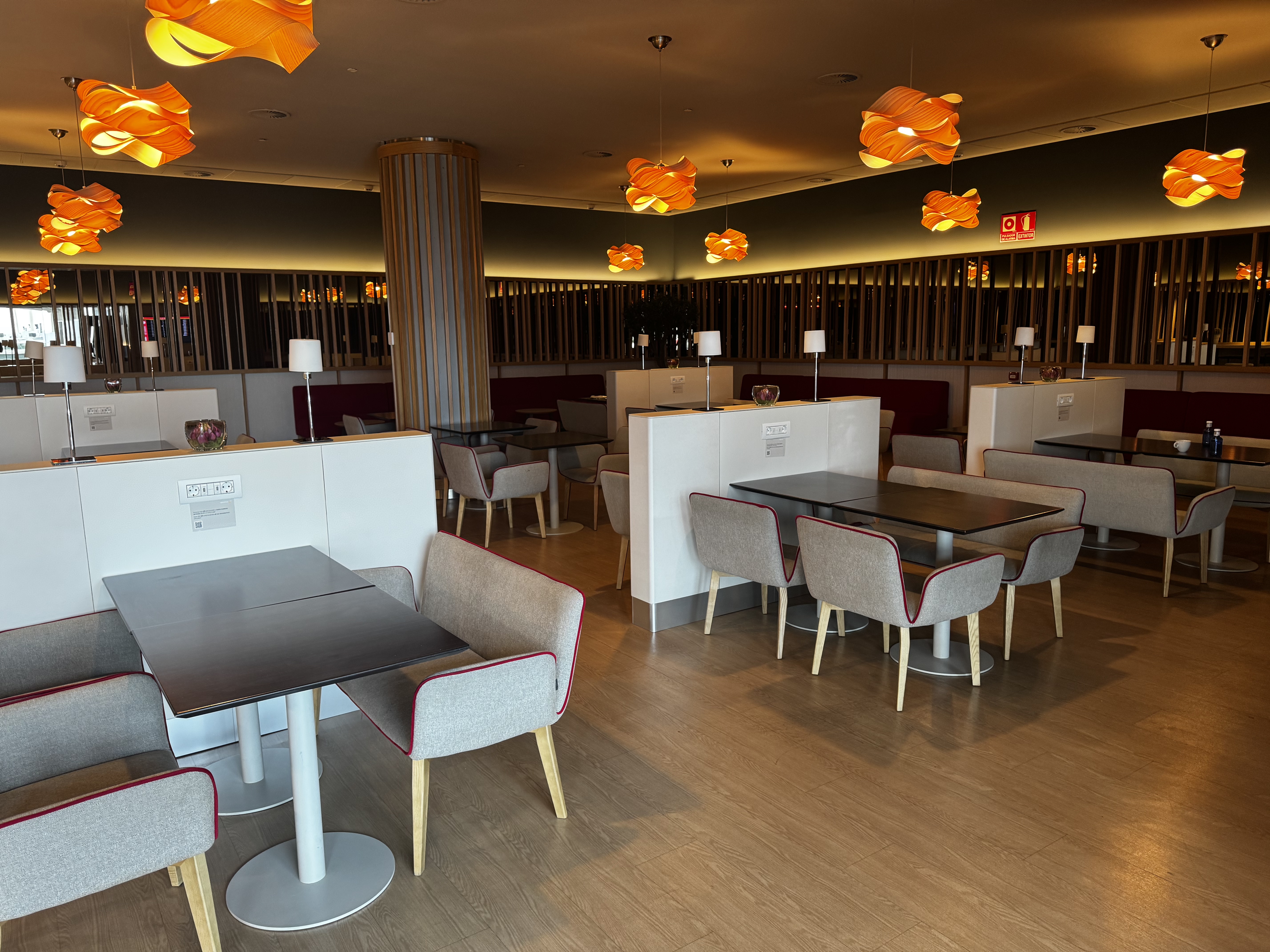 Iberia Velazquez Lounge Madrid MAD dining area Iberia Velazquez Lounge Madrid MAD dining area