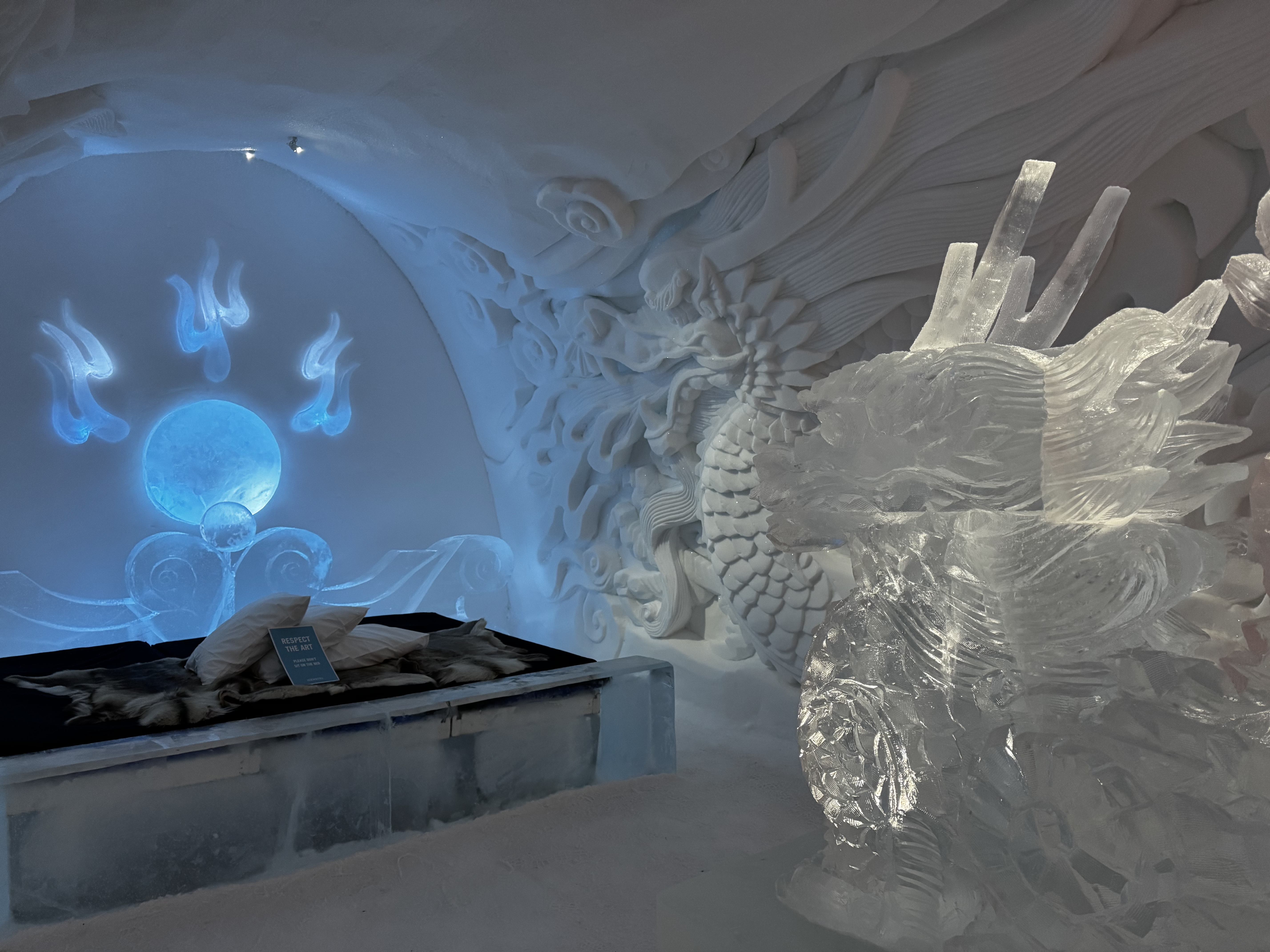 Ice Hotel Sweden Choice Ascend Ice Rooms bed 12