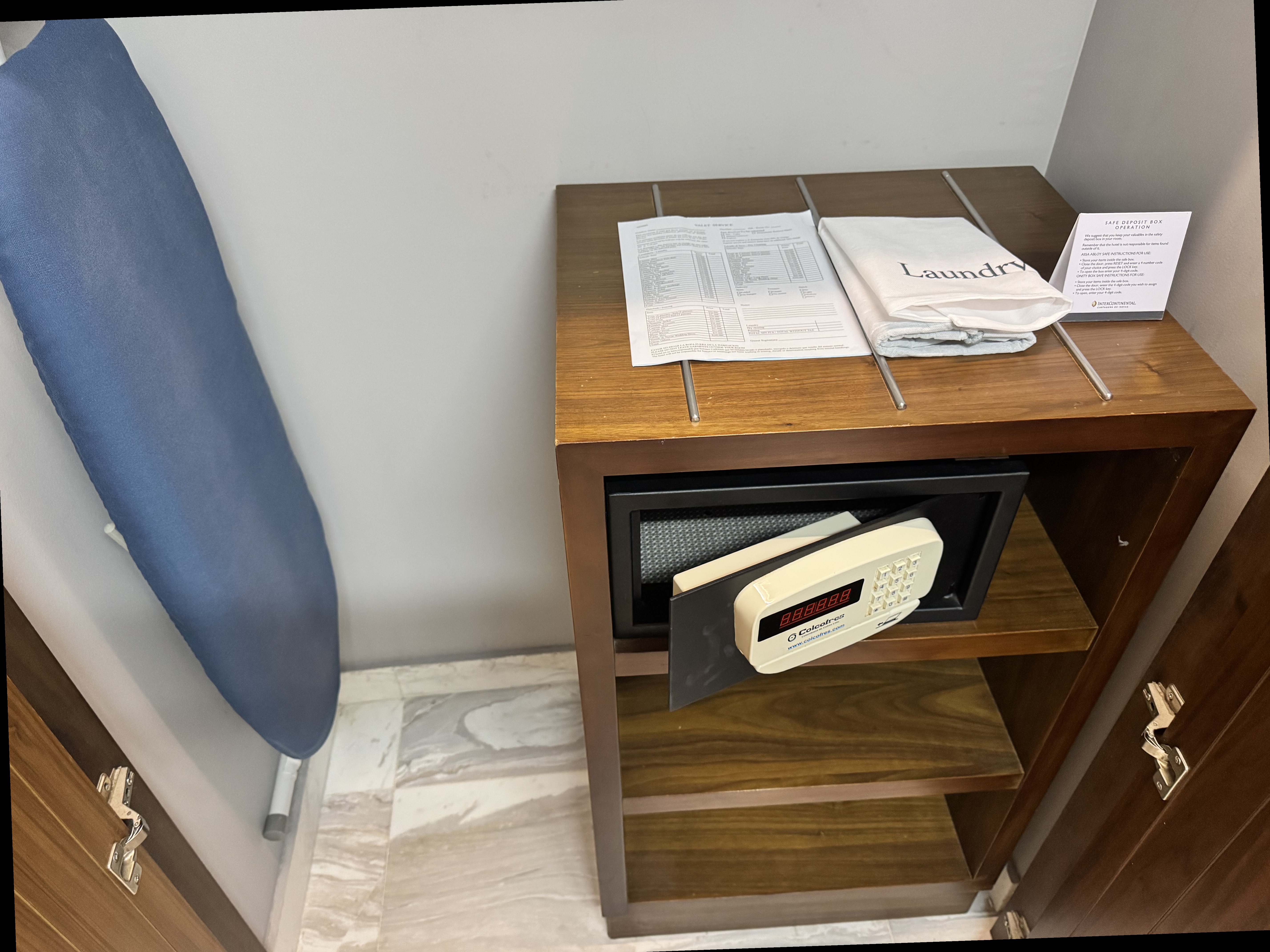 InterContinental Cartagena Closet Safe