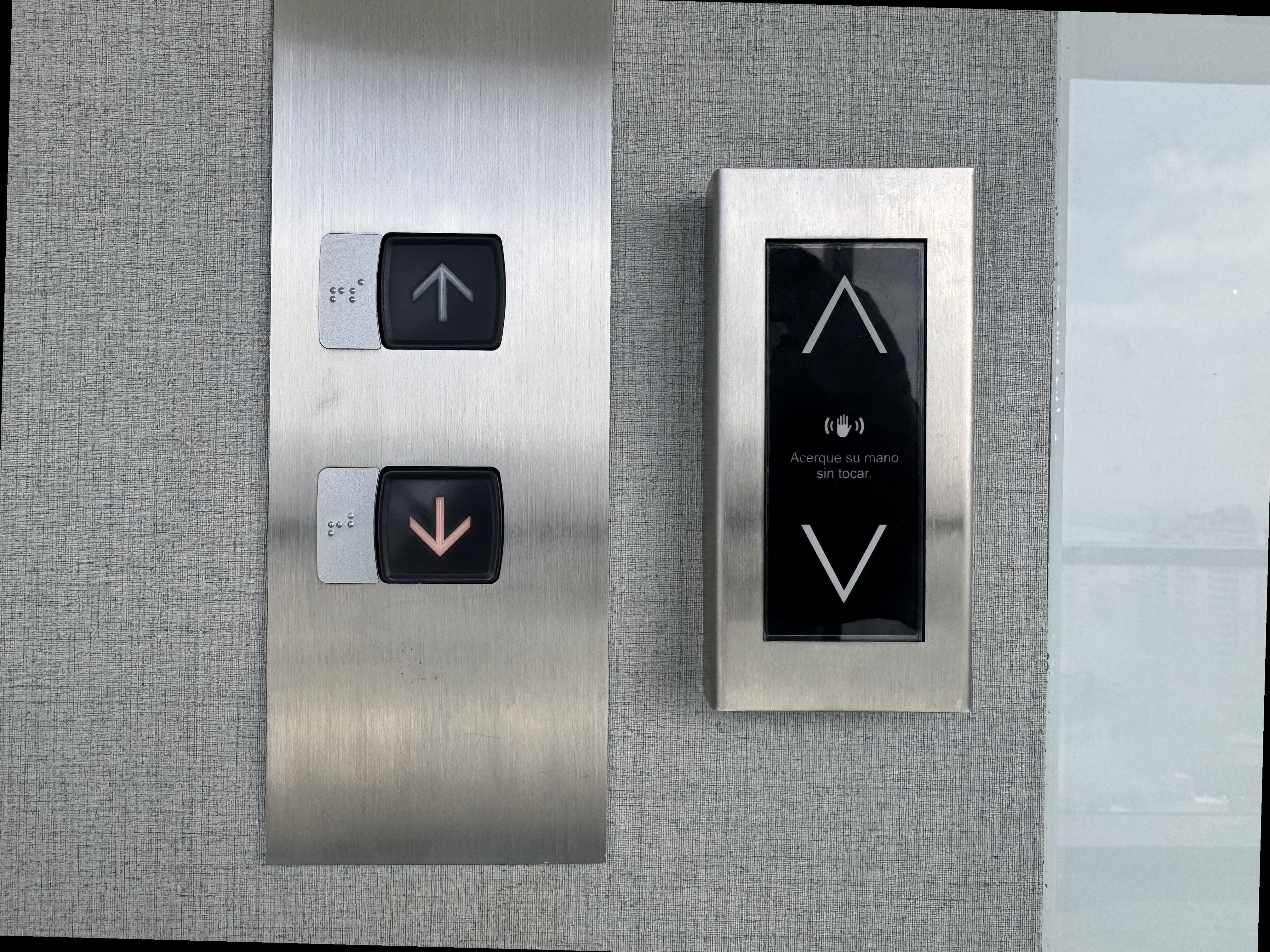 InterContinental Cartagena Elevator Buttons