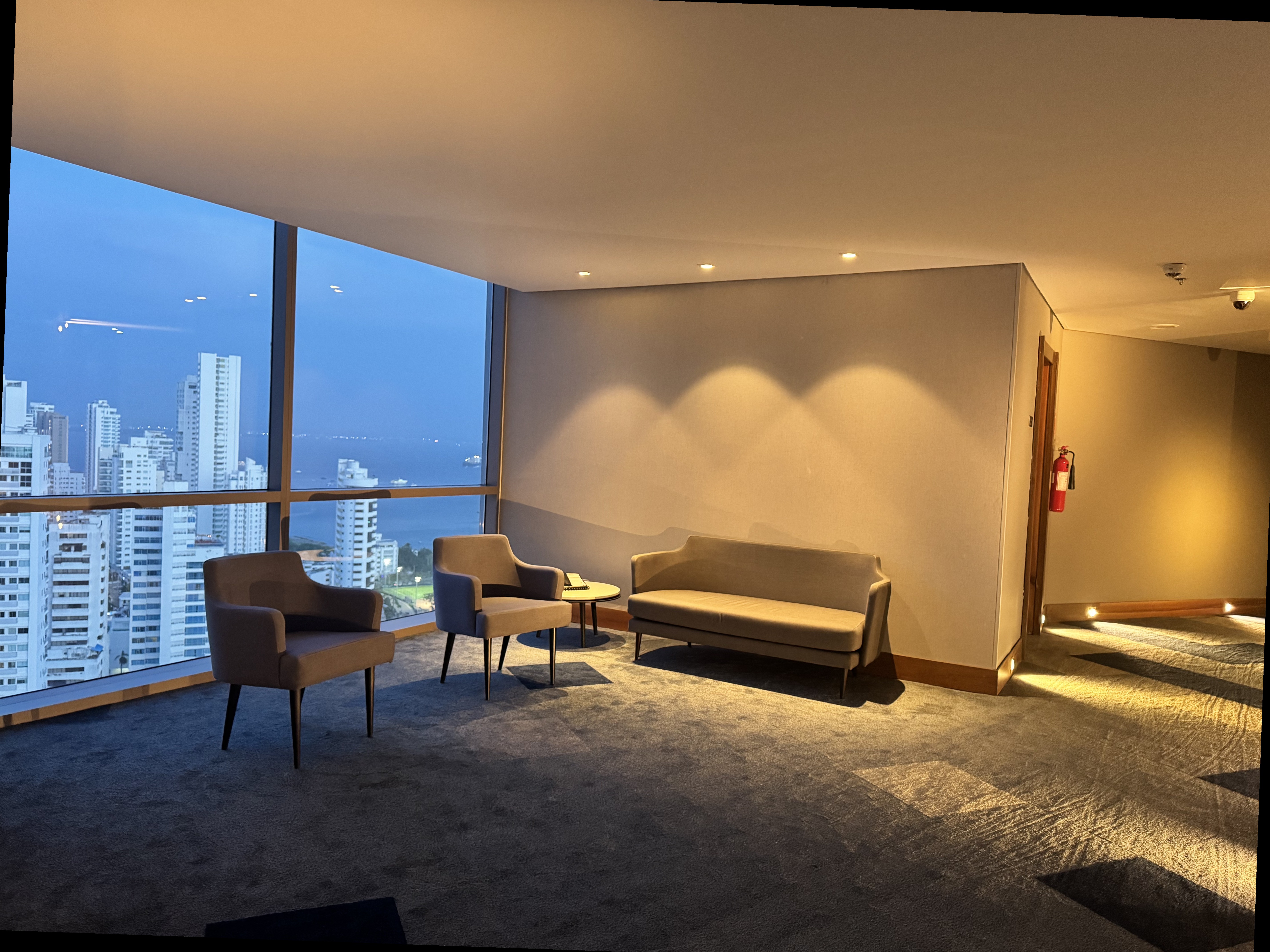 InterContinental Cartagena Floor Lounge