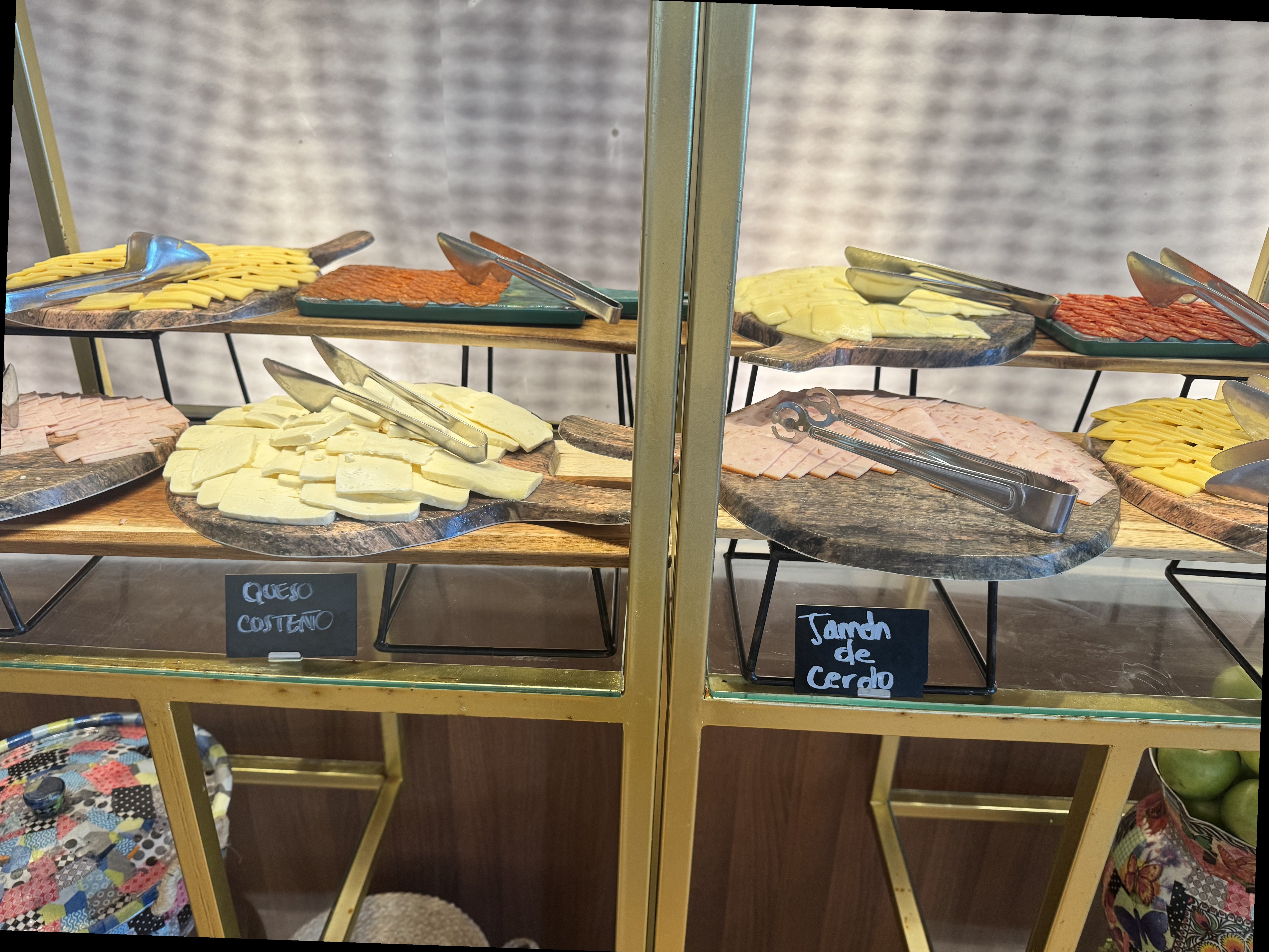 InterContinental Cartagena Kanuu Restaurant Cheese Display