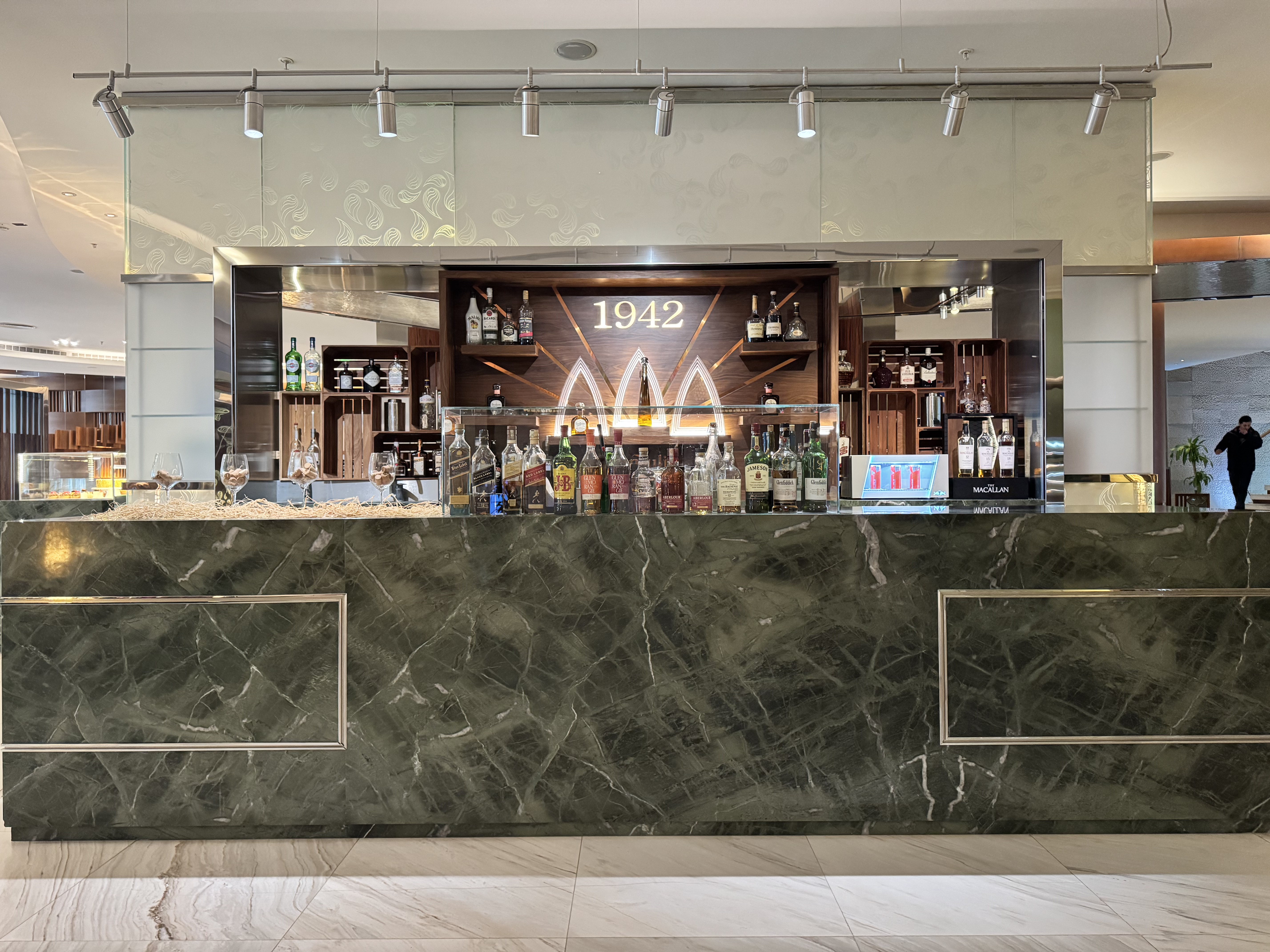 JW Marriott Absheron Baku 1942 Bar