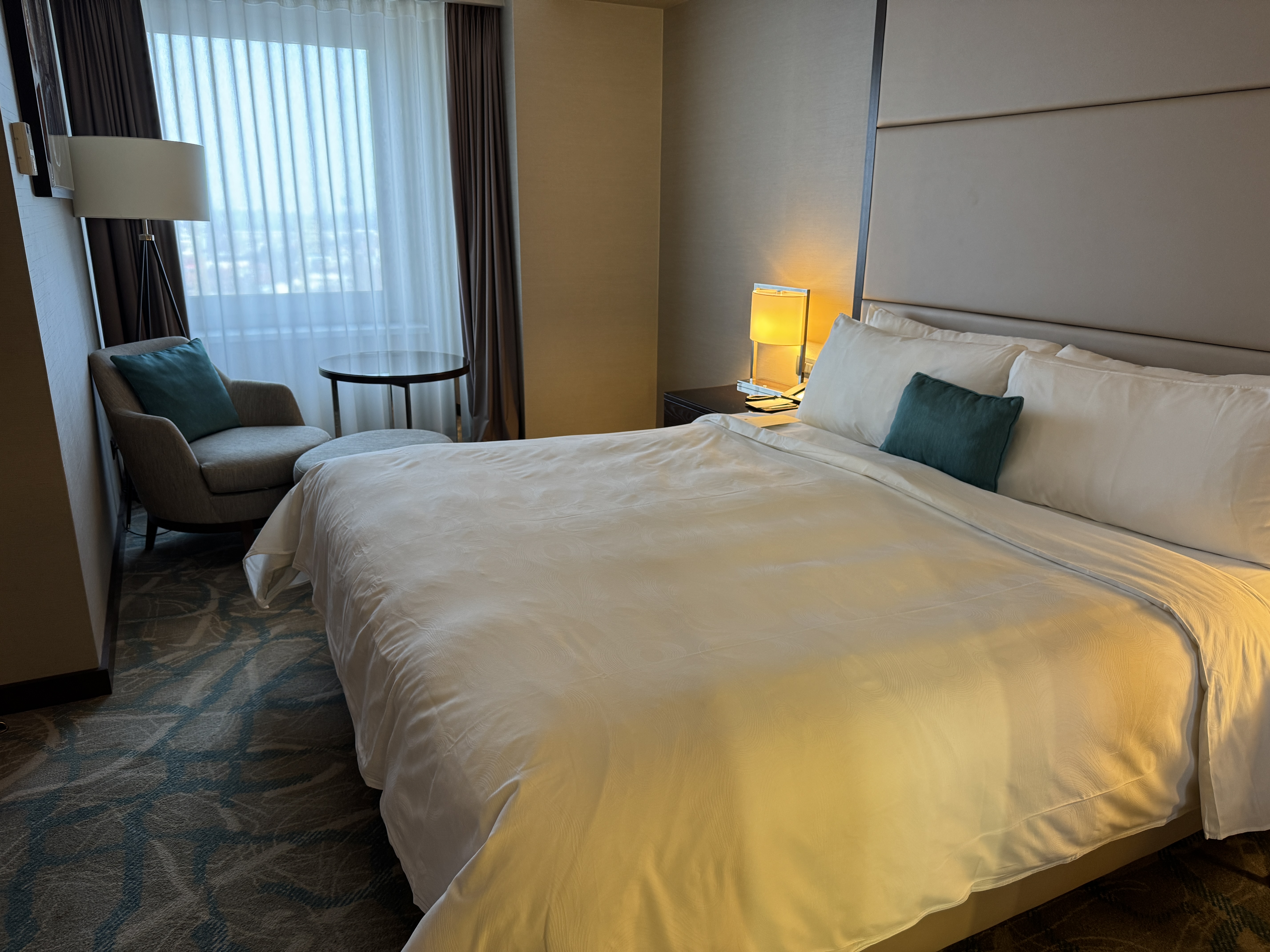 JW Marriott Bucharest Grand Hotel Executive Suite bed