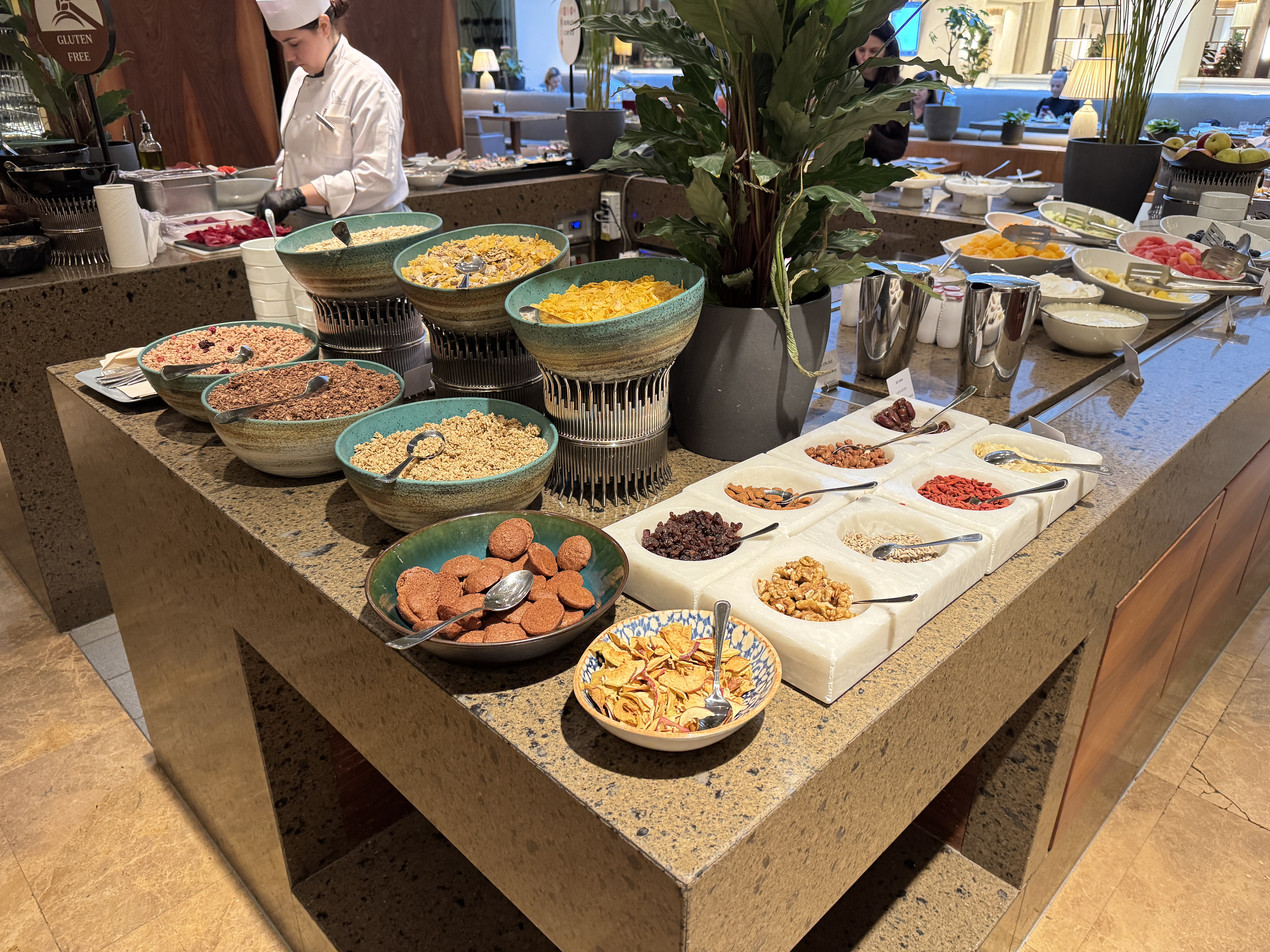 JW Marriott Bucharest Grand Hotel JW Steakhouse breakfast cereals