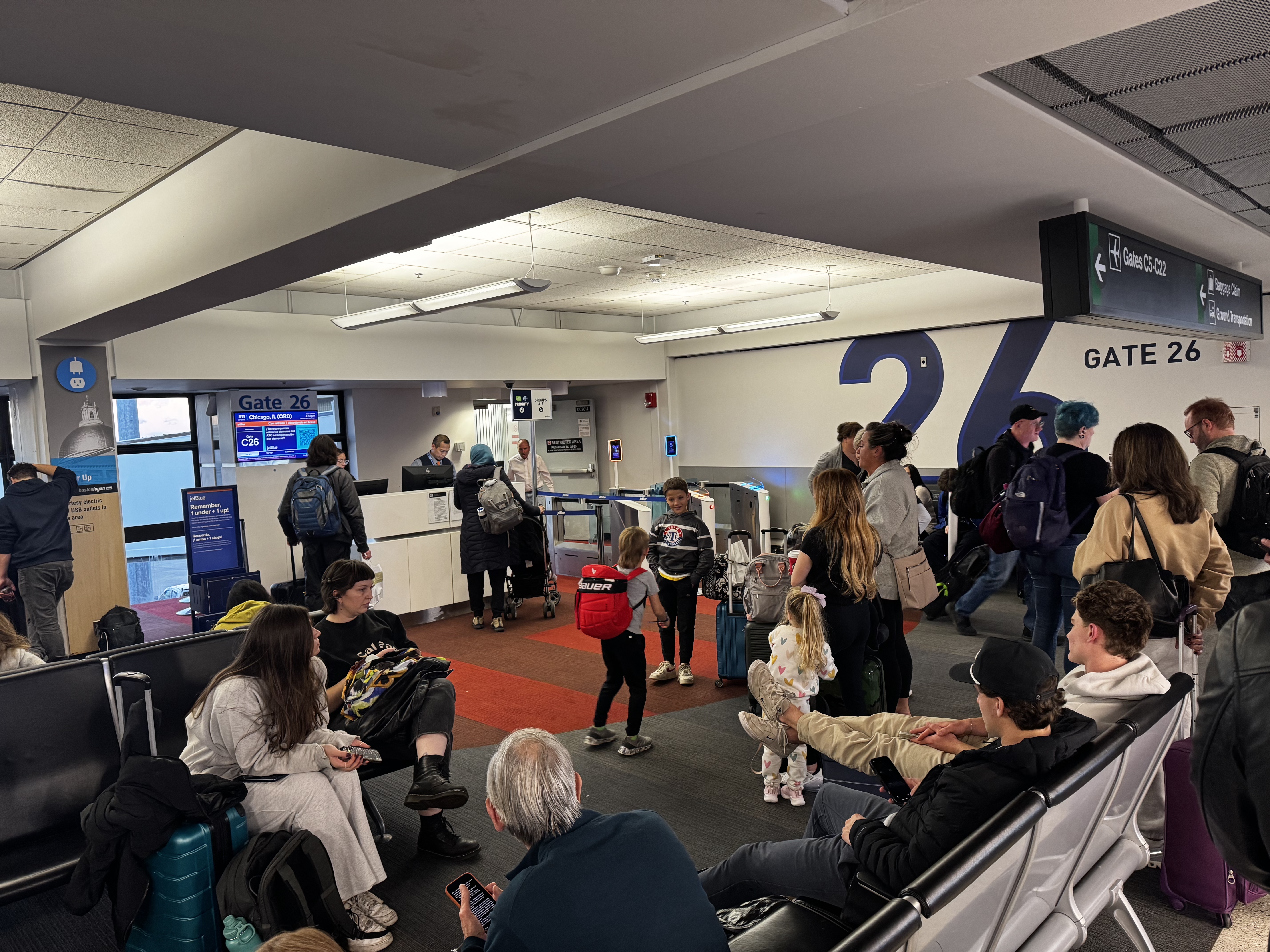 JetBlue boarding gate BOS ORD