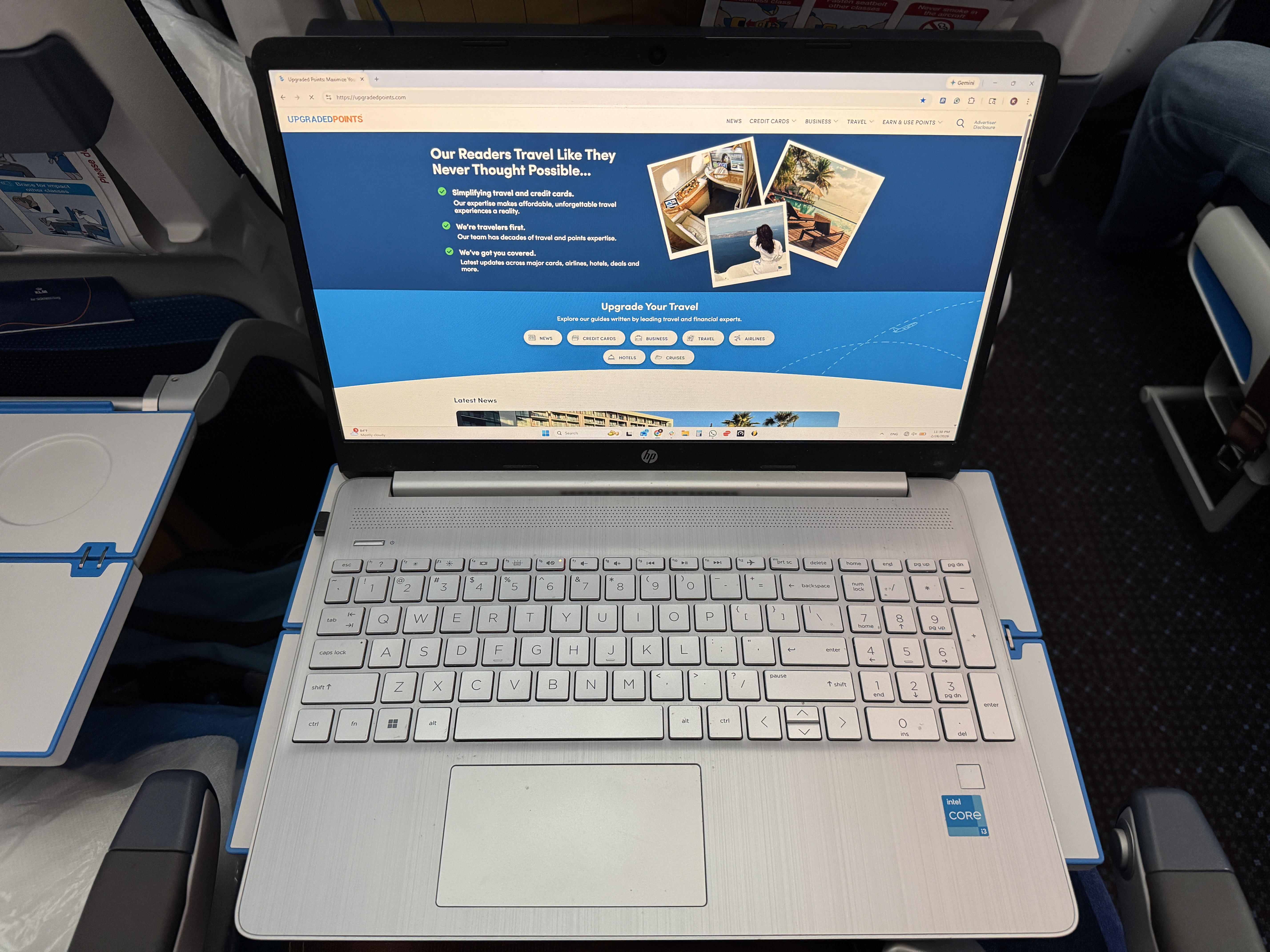 KLM 787 10 economy IAH AMS laptop on tray table