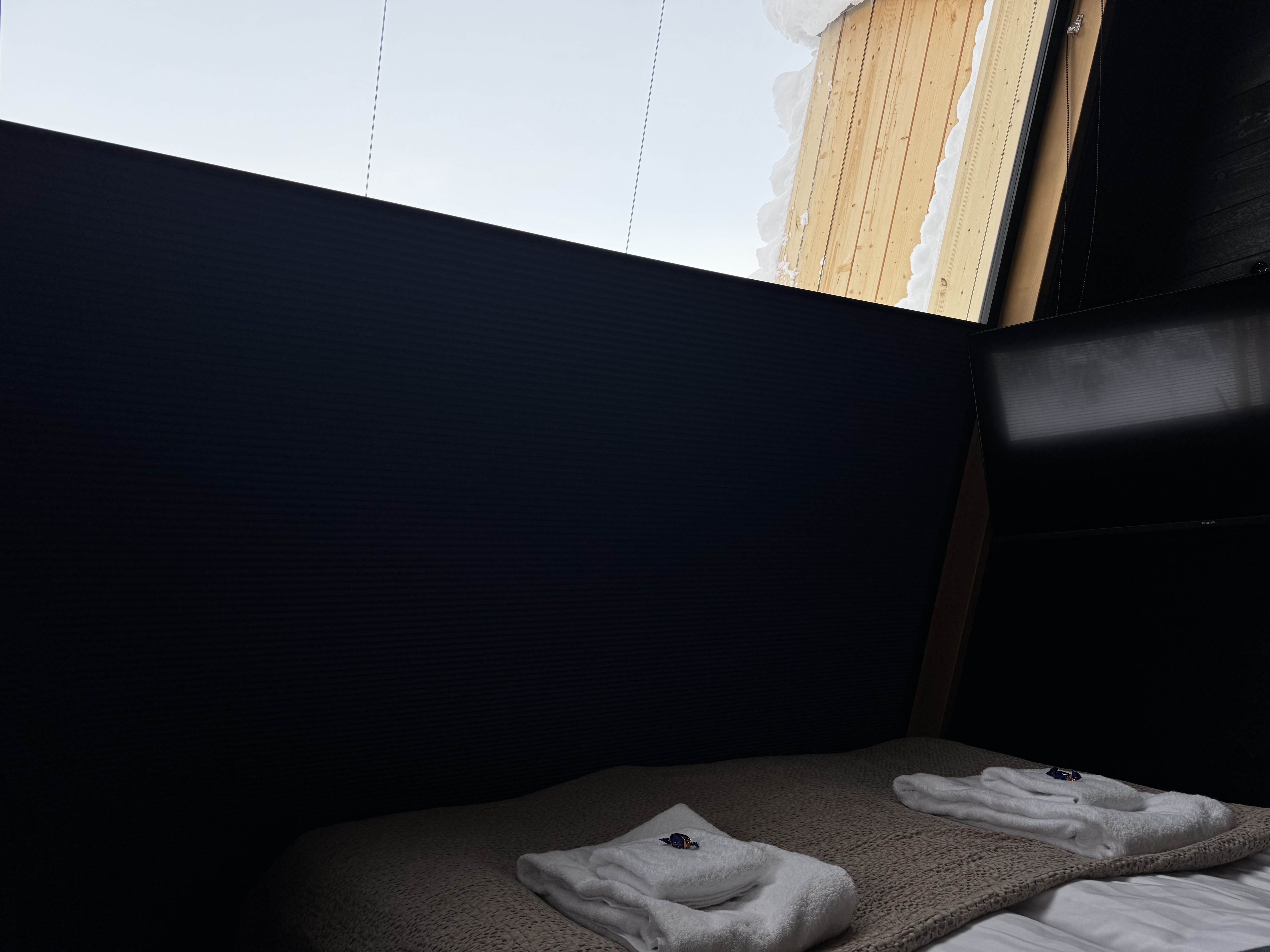 Lapland Glow Chalets blinds