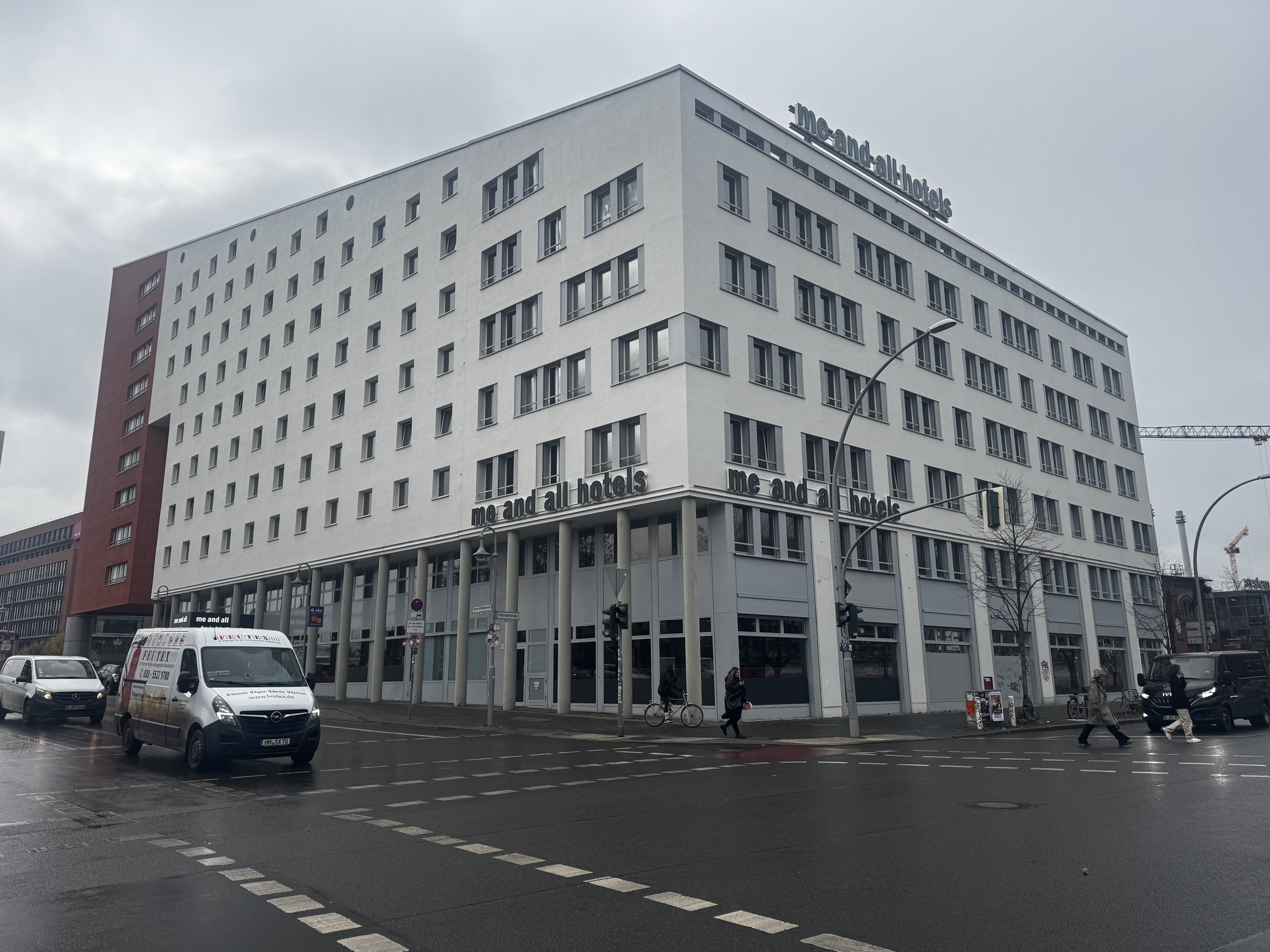 Me and All Hotel Berlin East Side exterior