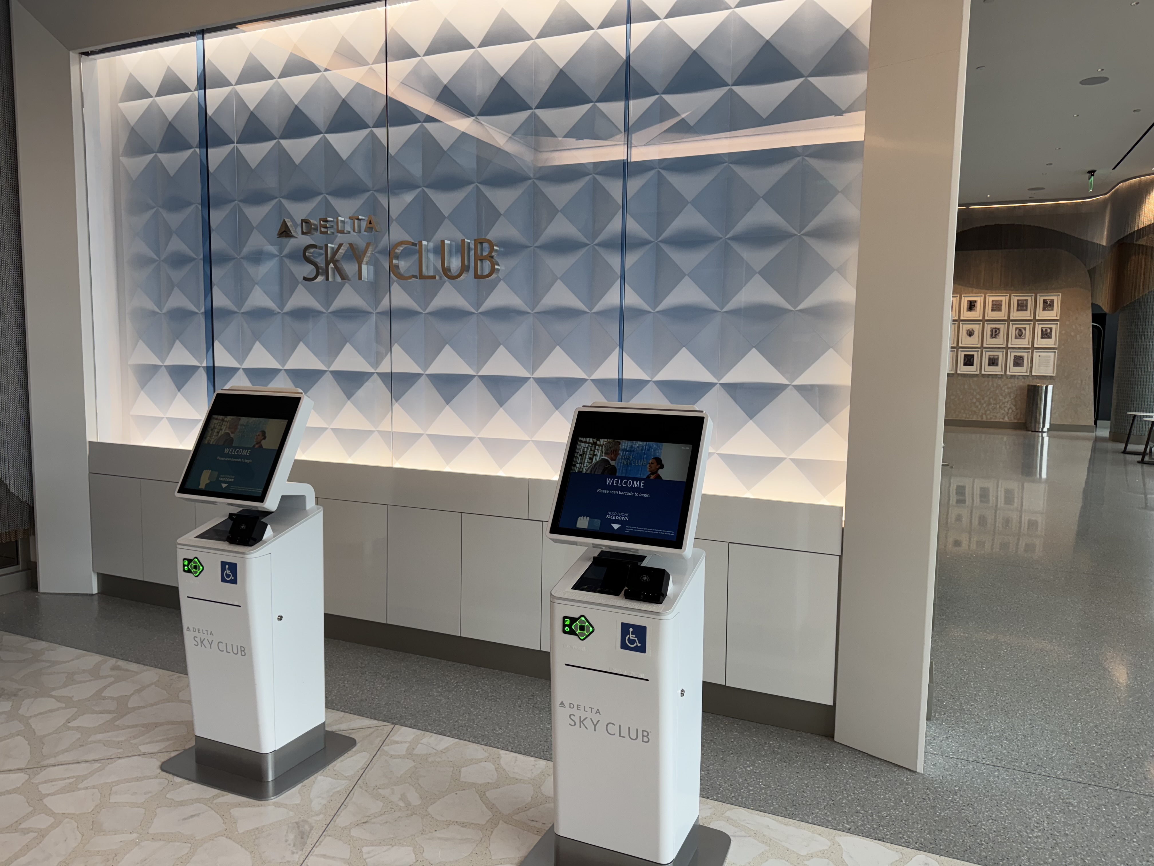 New Delta Sky Club SLC Kiosks