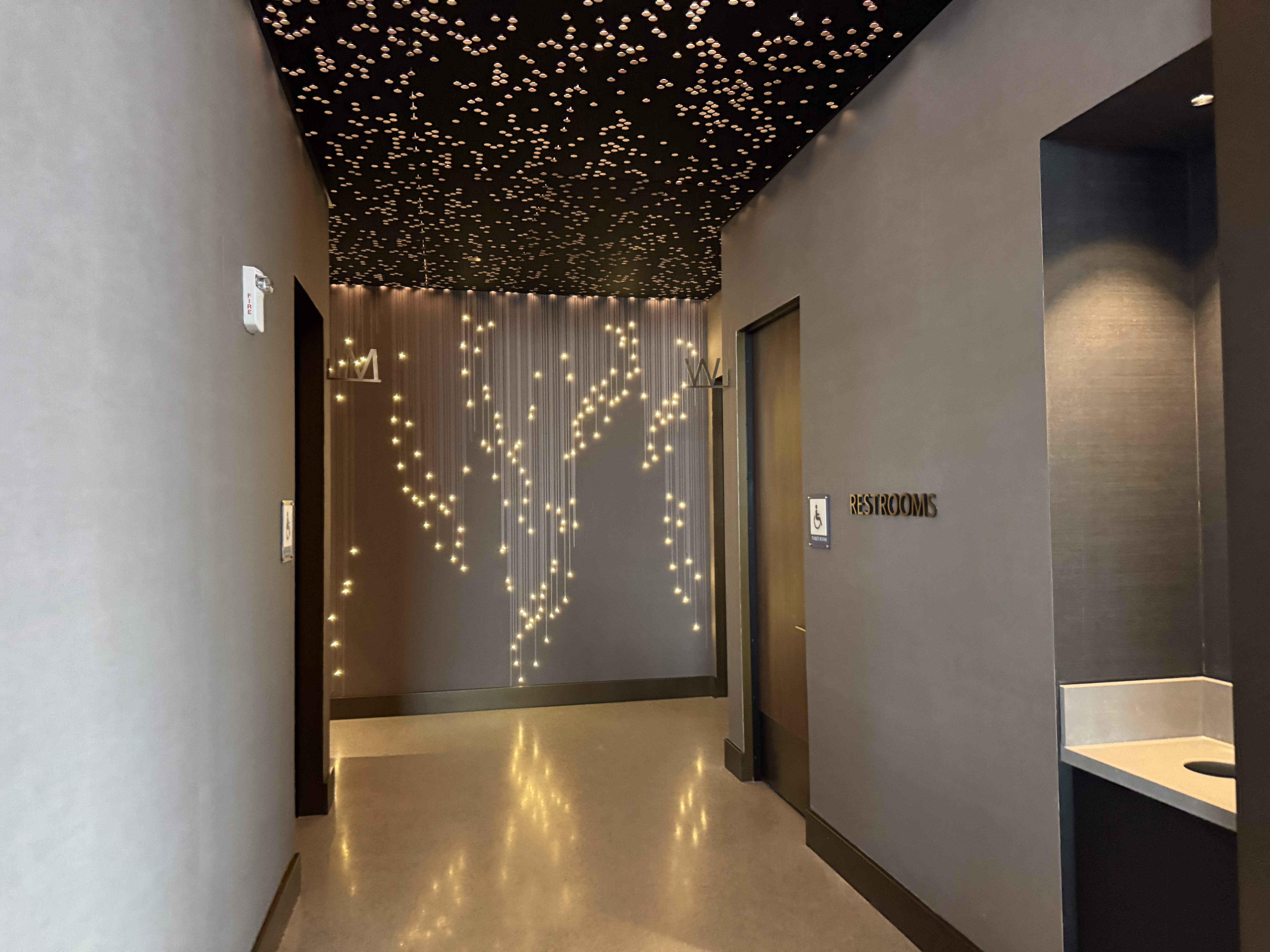 New Delta Sky Club SLC Restrooms