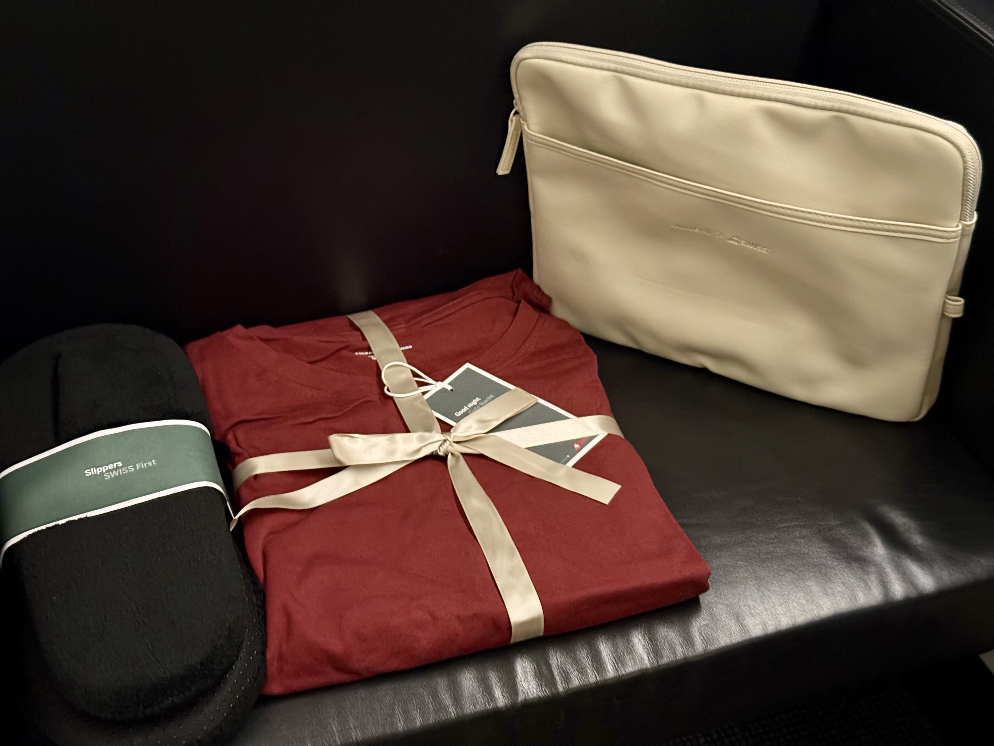 SWISS Sense first class amenities SWISS Sense first class amenities