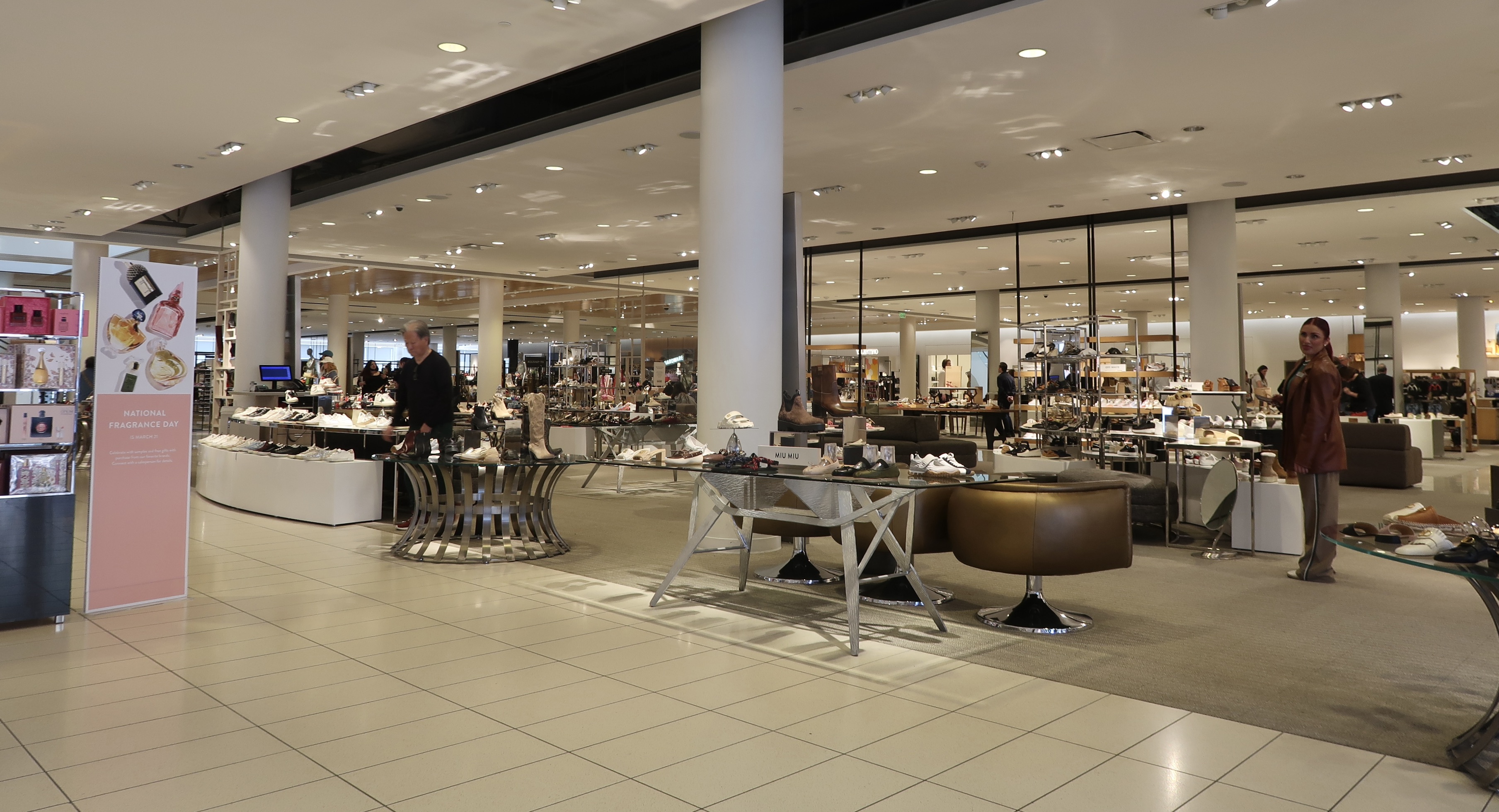 Saks Fifth Avenue Shoe Section Upgraded Points LLC 3 Saks Fifth Avenue Shoe Section Upgraded Points LLC 3