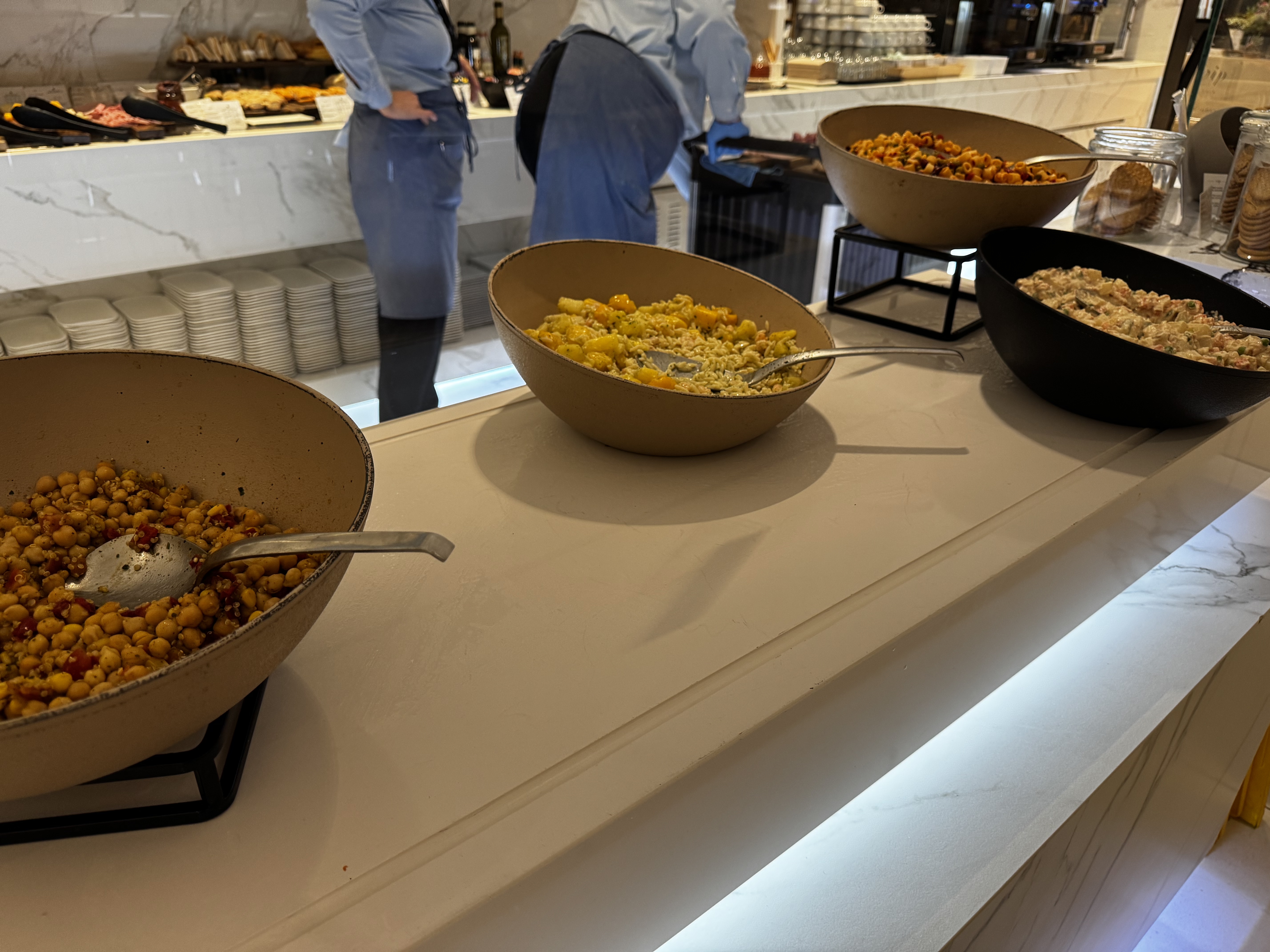 Sala VIP Canudas BCN Terminal 2 buffet