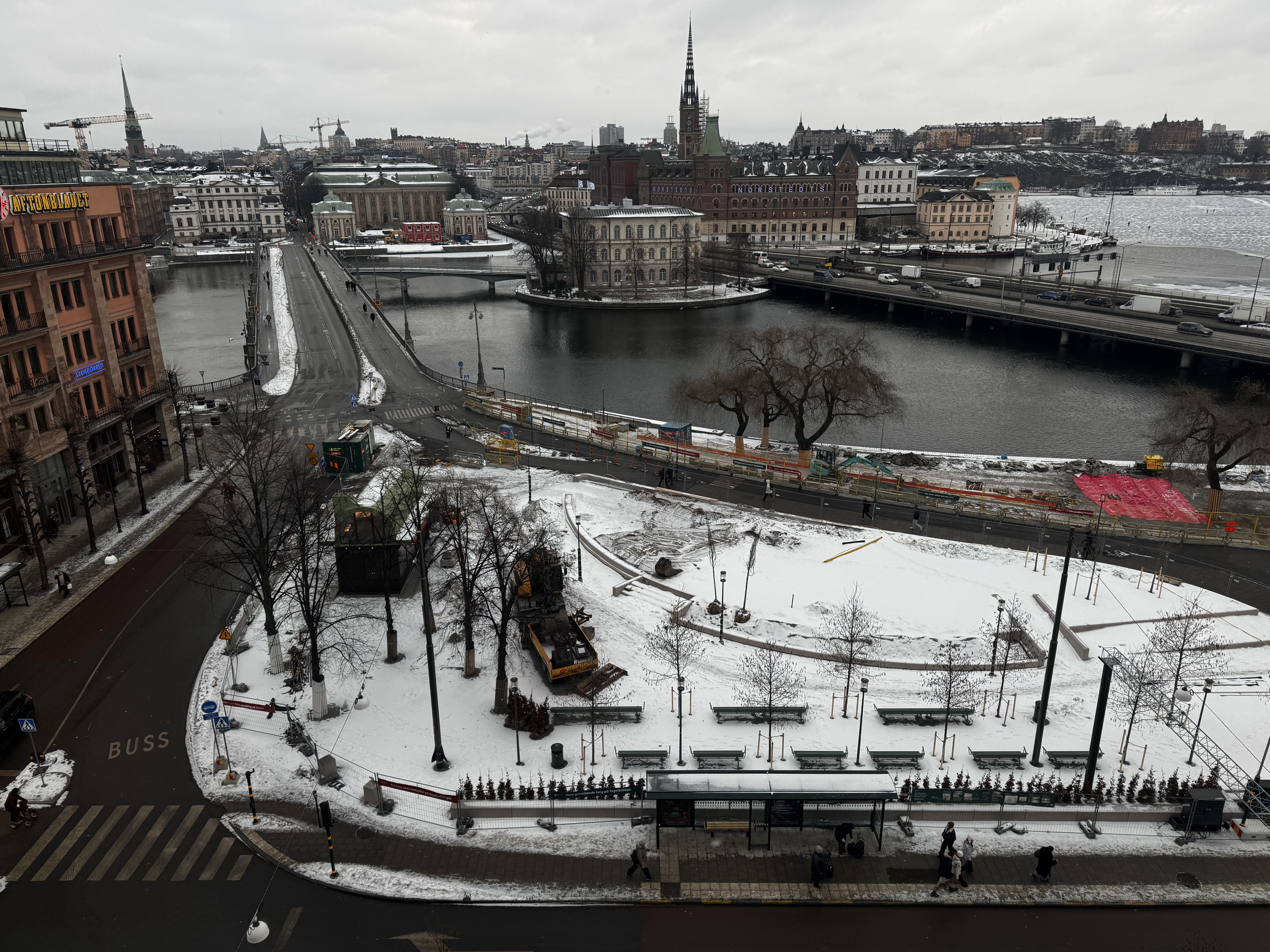 Sheraton Stockholm Hotel bedroom outside view