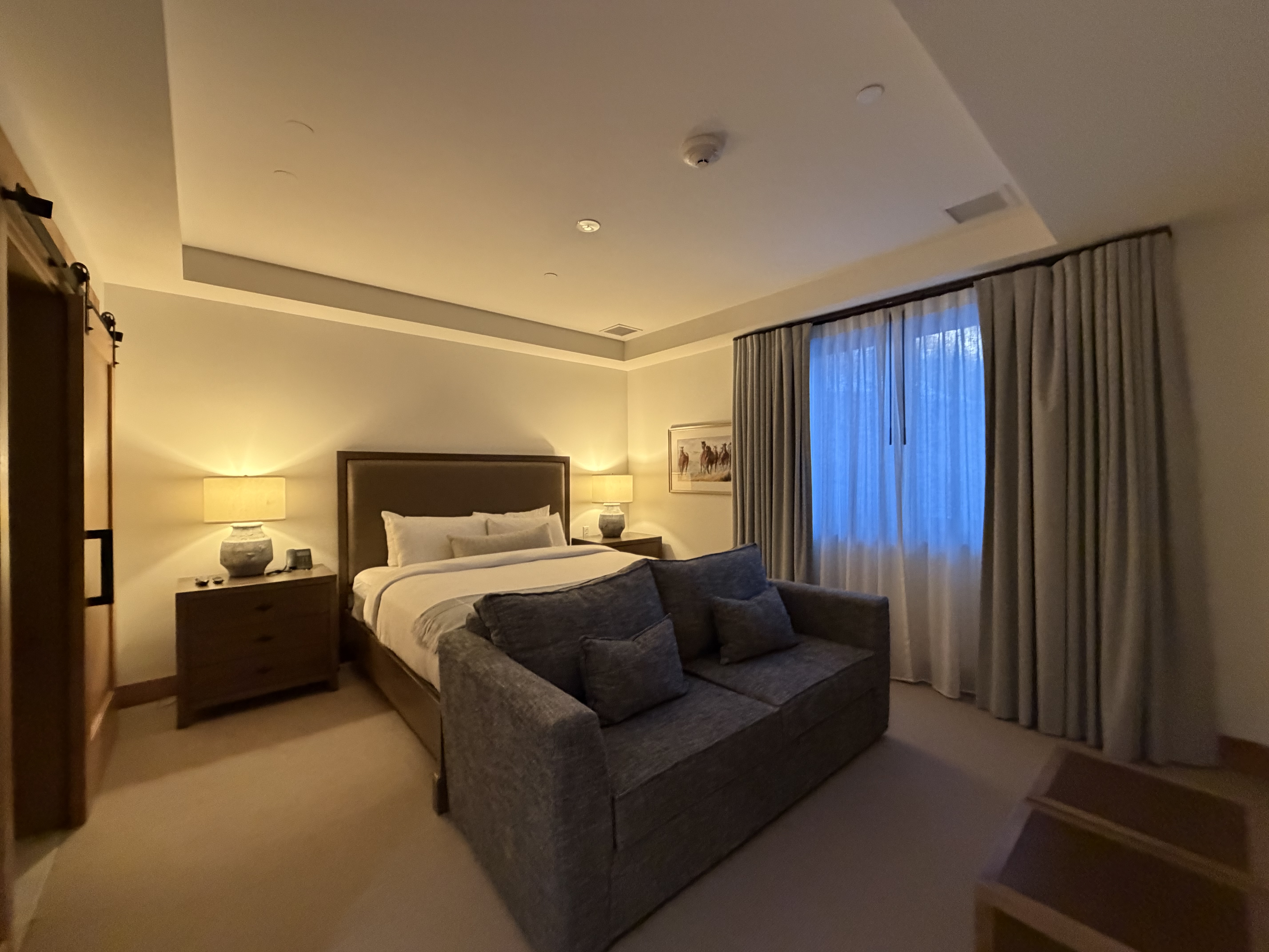 Snowpine Lodge Room Overview