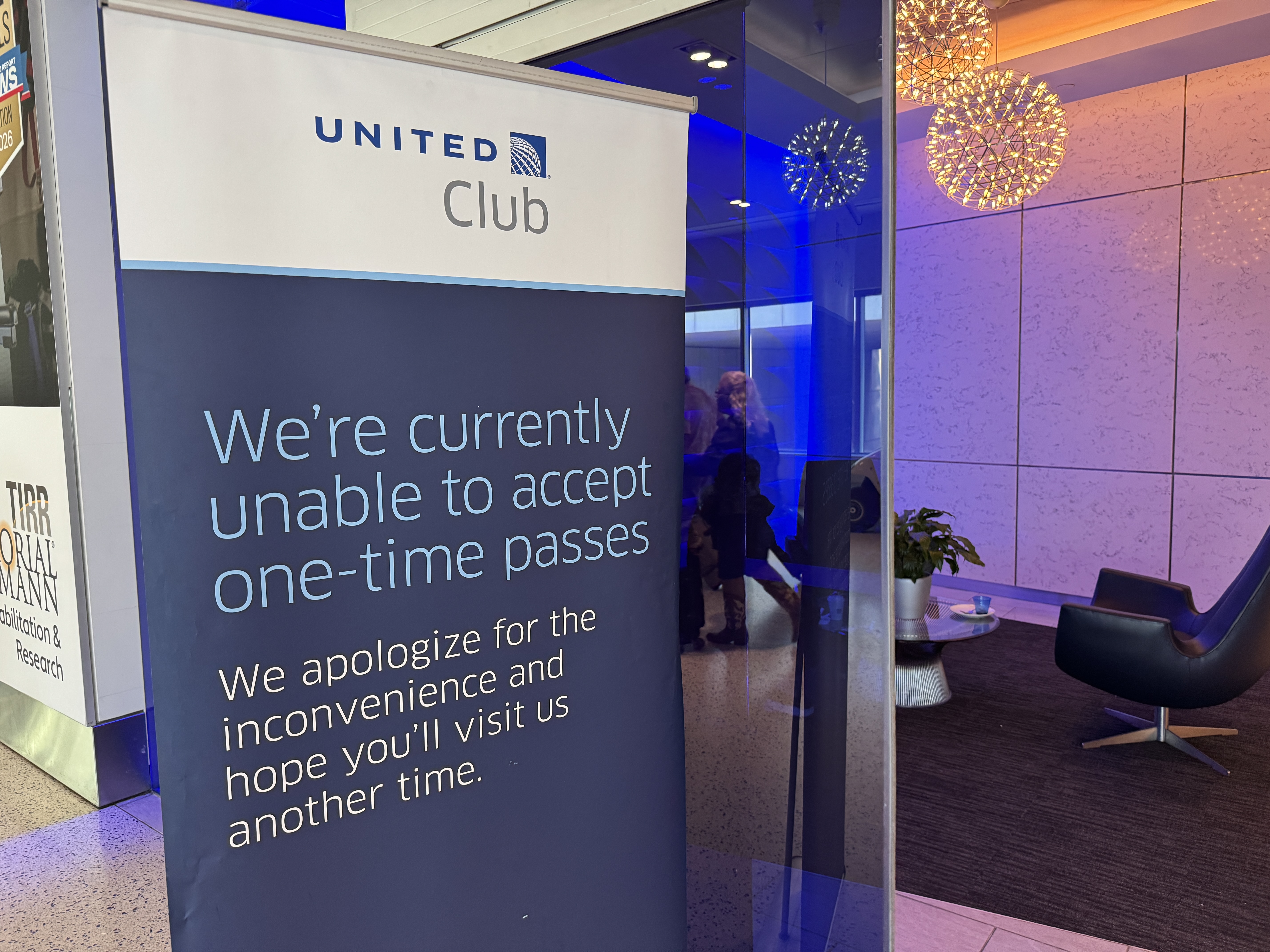 United Club IAH TC one time pass notice
