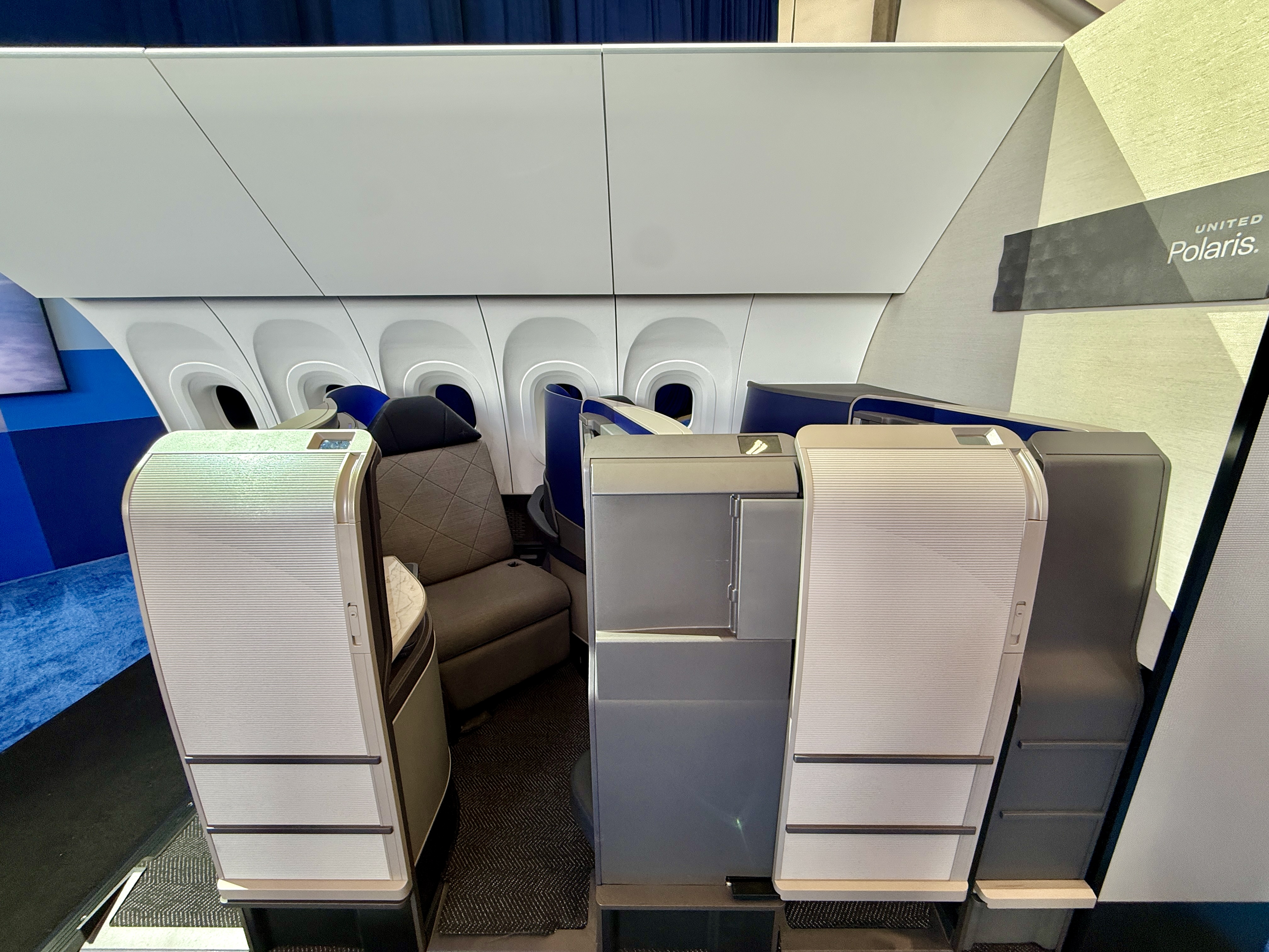 United Coastliner A321XLR Polaris Mockup United Coastliner A321XLR Polaris Mockup