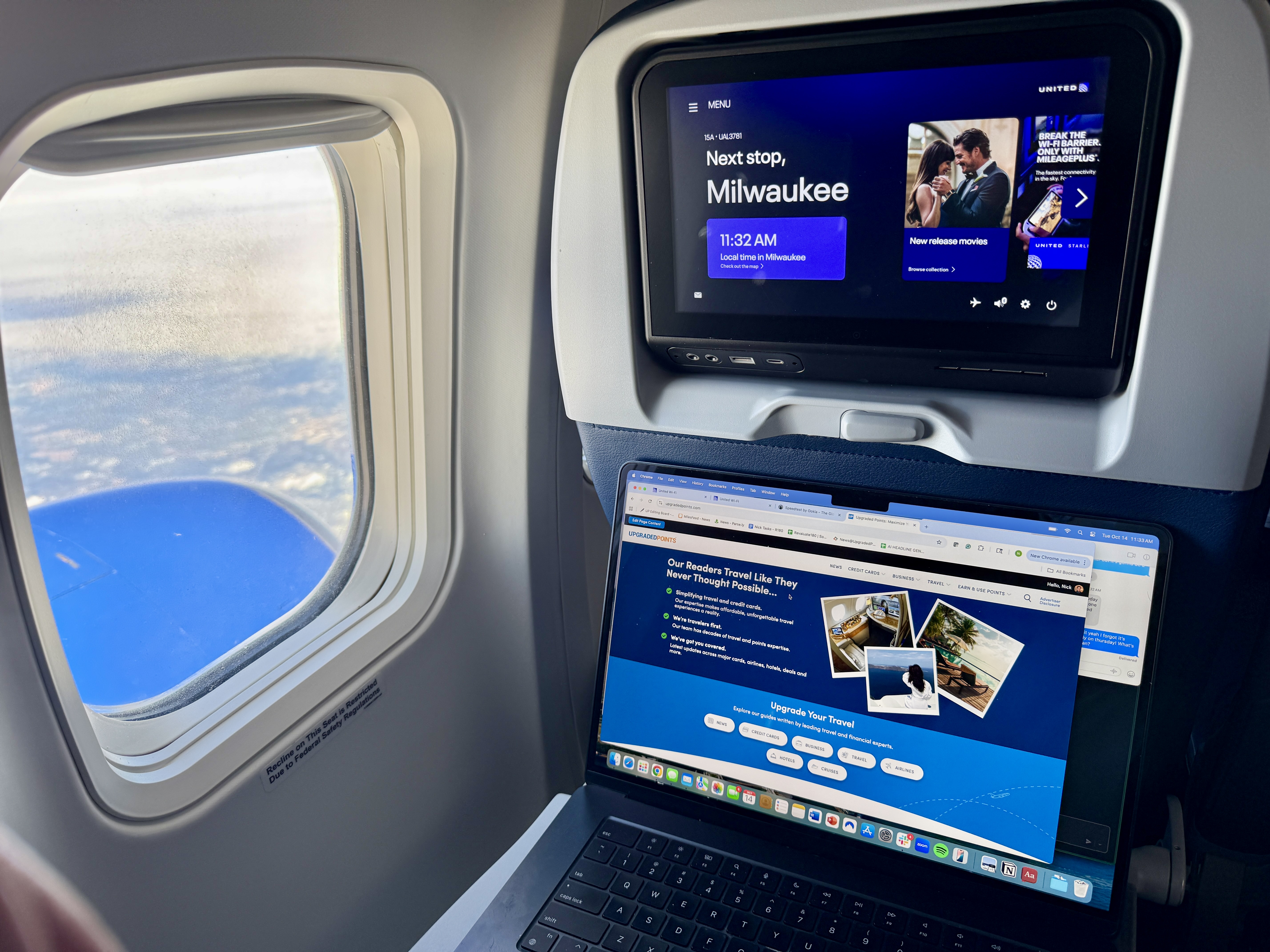 United Starlink Computer With IFE Window View