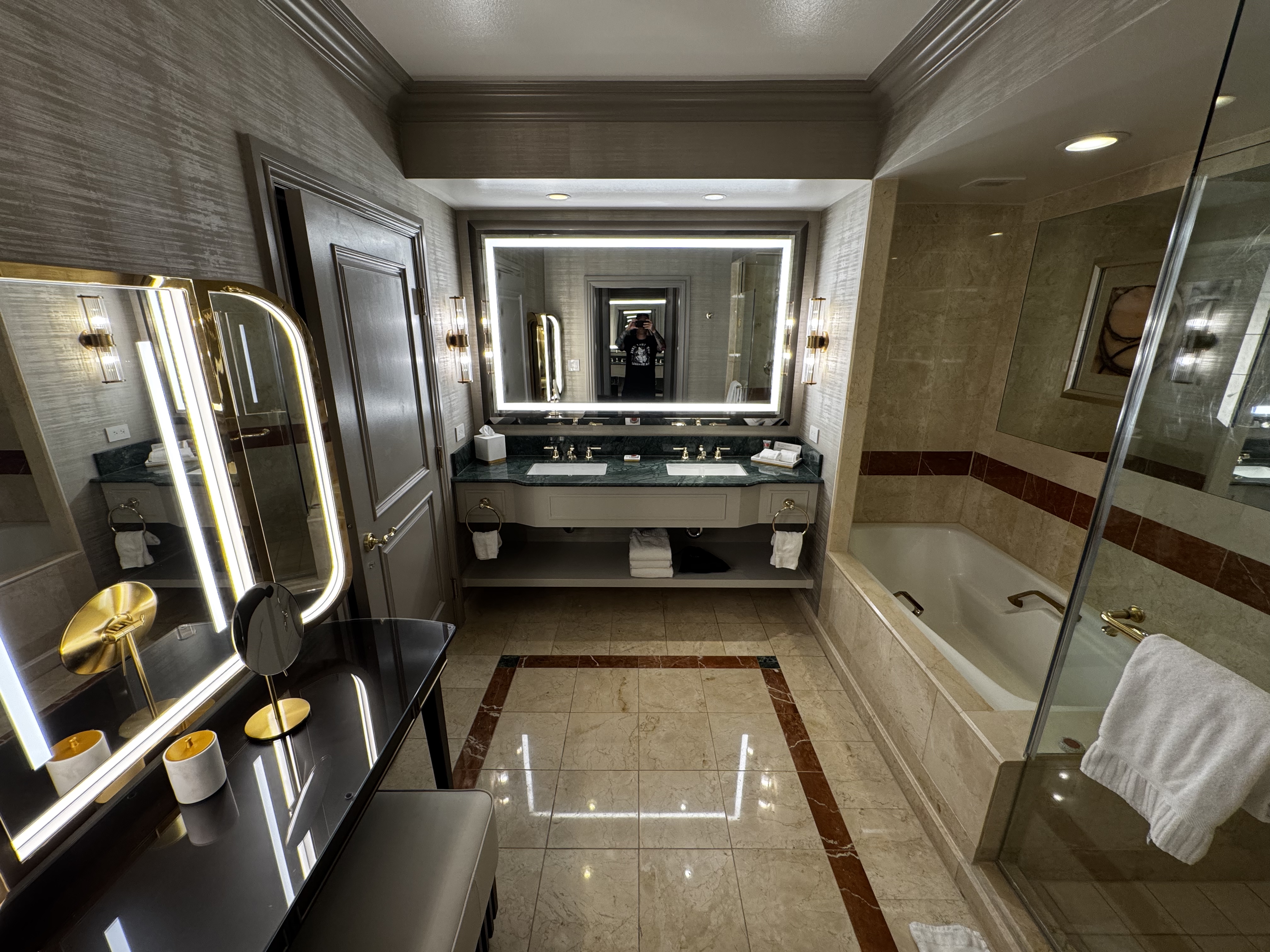 Venetian Las Vegas Remodeled Luxury King Suite bathroom