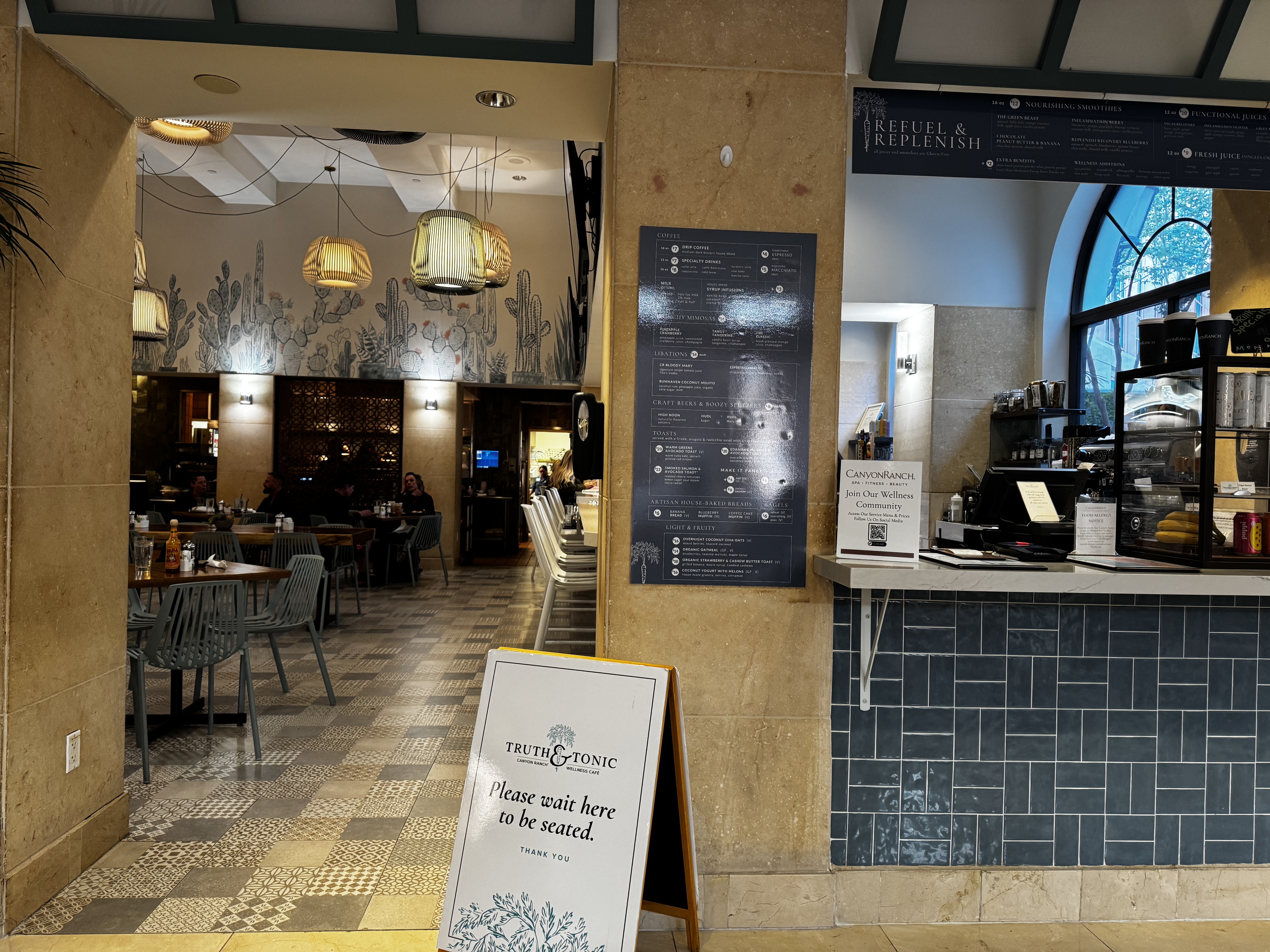 Venetian Las Vegas Truth and Tonic gym cafe entrance